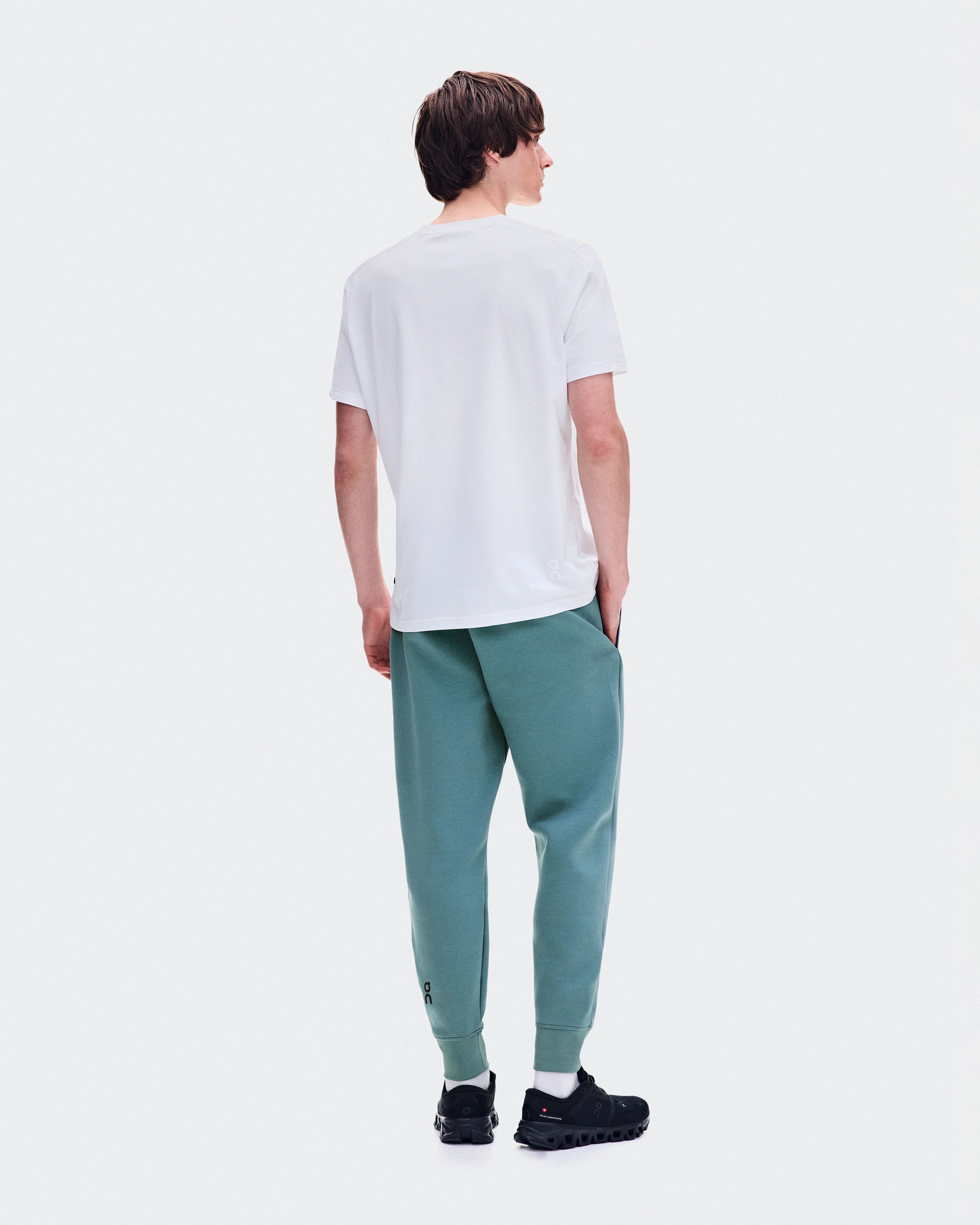 On Focus Tech Sweatpants Agave Men Pants