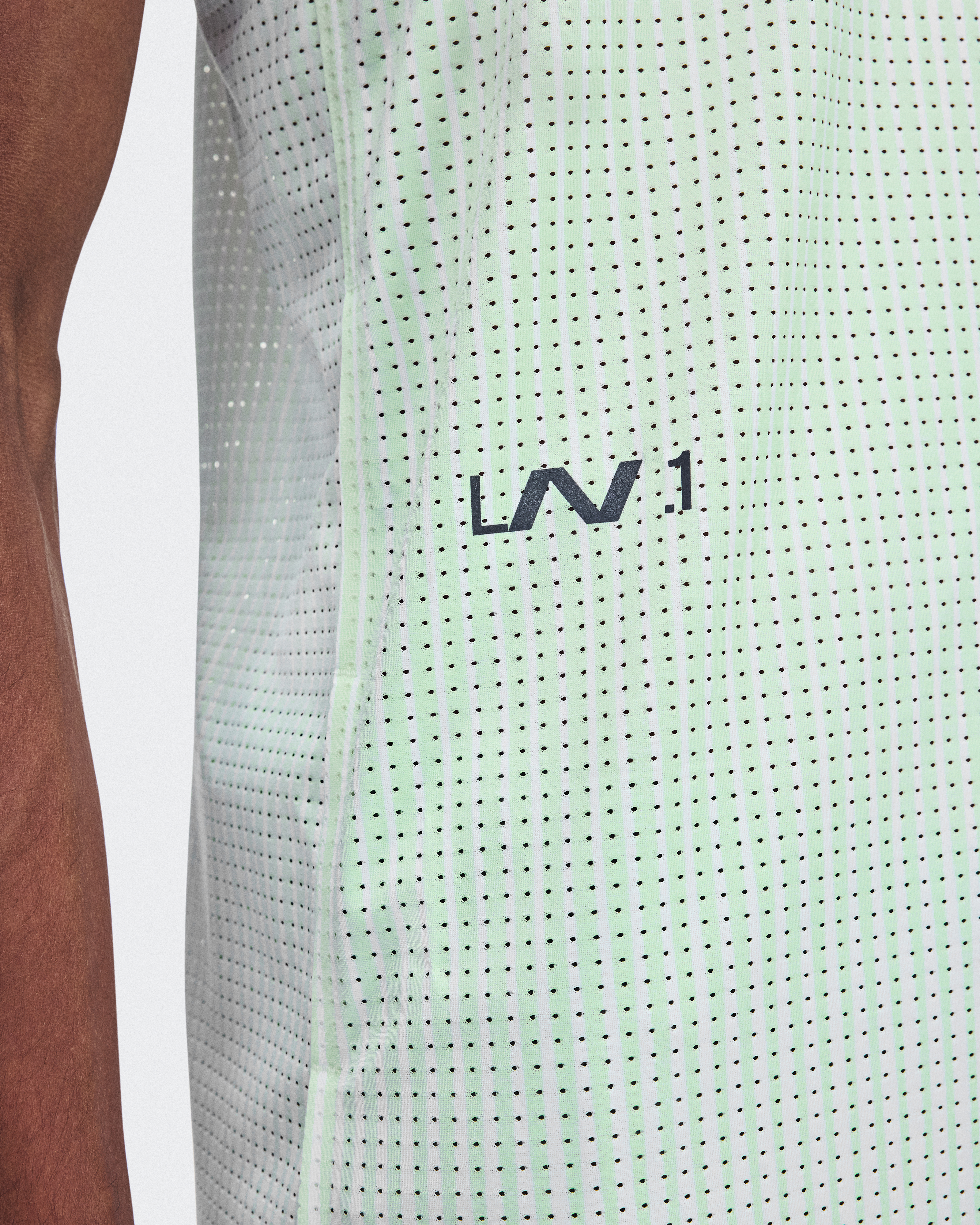 Men's Race Singlet LN1 | White & Green | On United States
