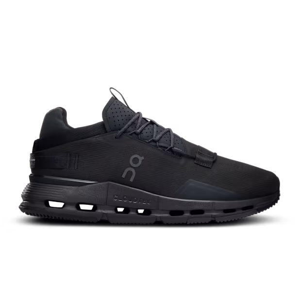 Cloudnova 2 Lifestyle Shoe in All Black