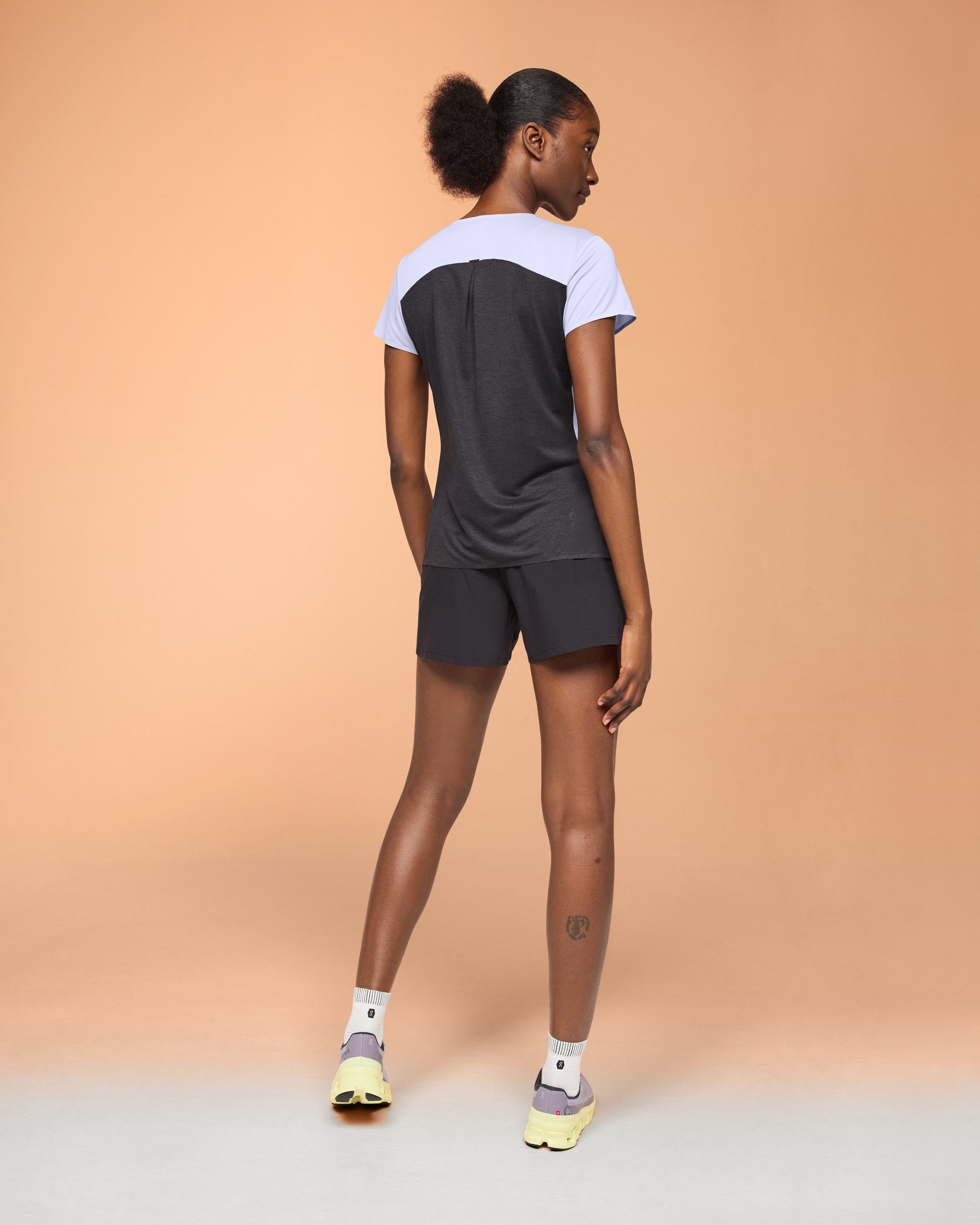 On Performance-T Lavender & Black Donna Maglie e magliette