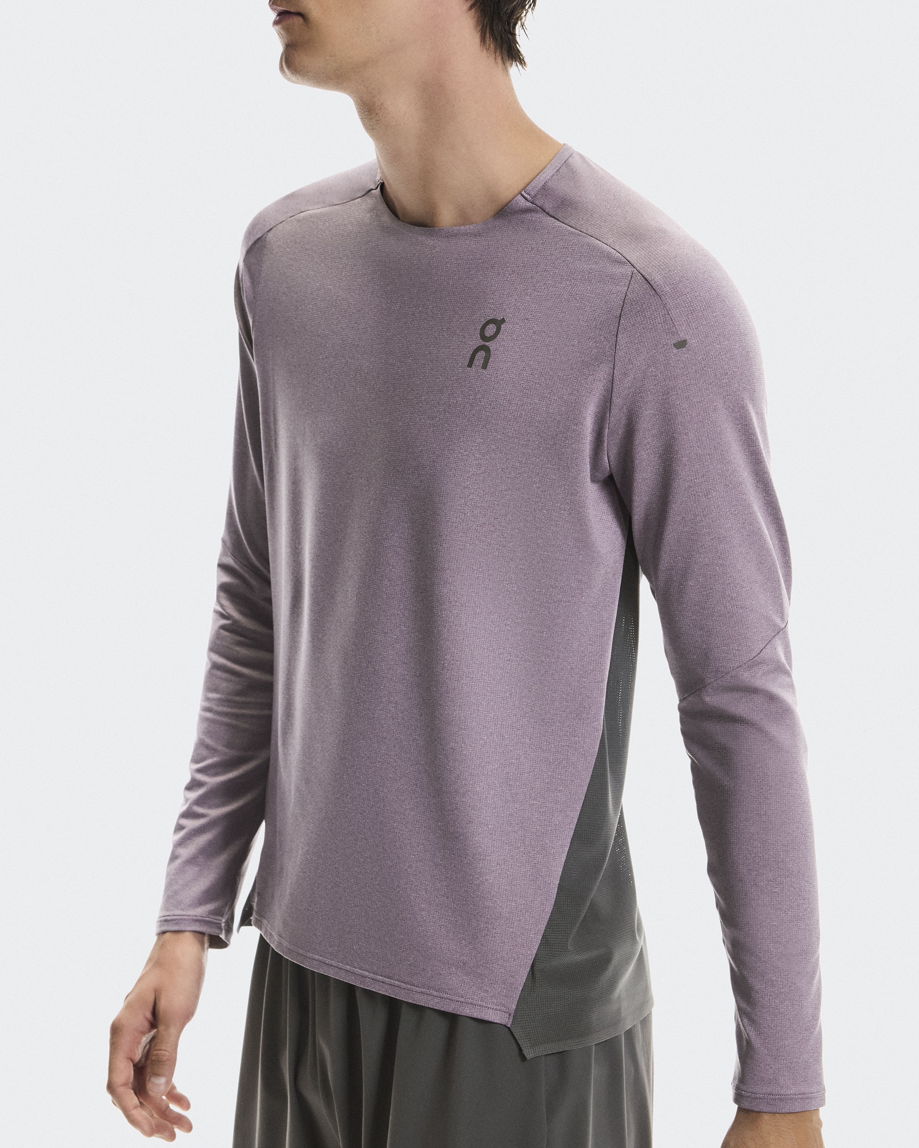 Performance Long-T: Men's Ultralight & Breathable T-shirt | On