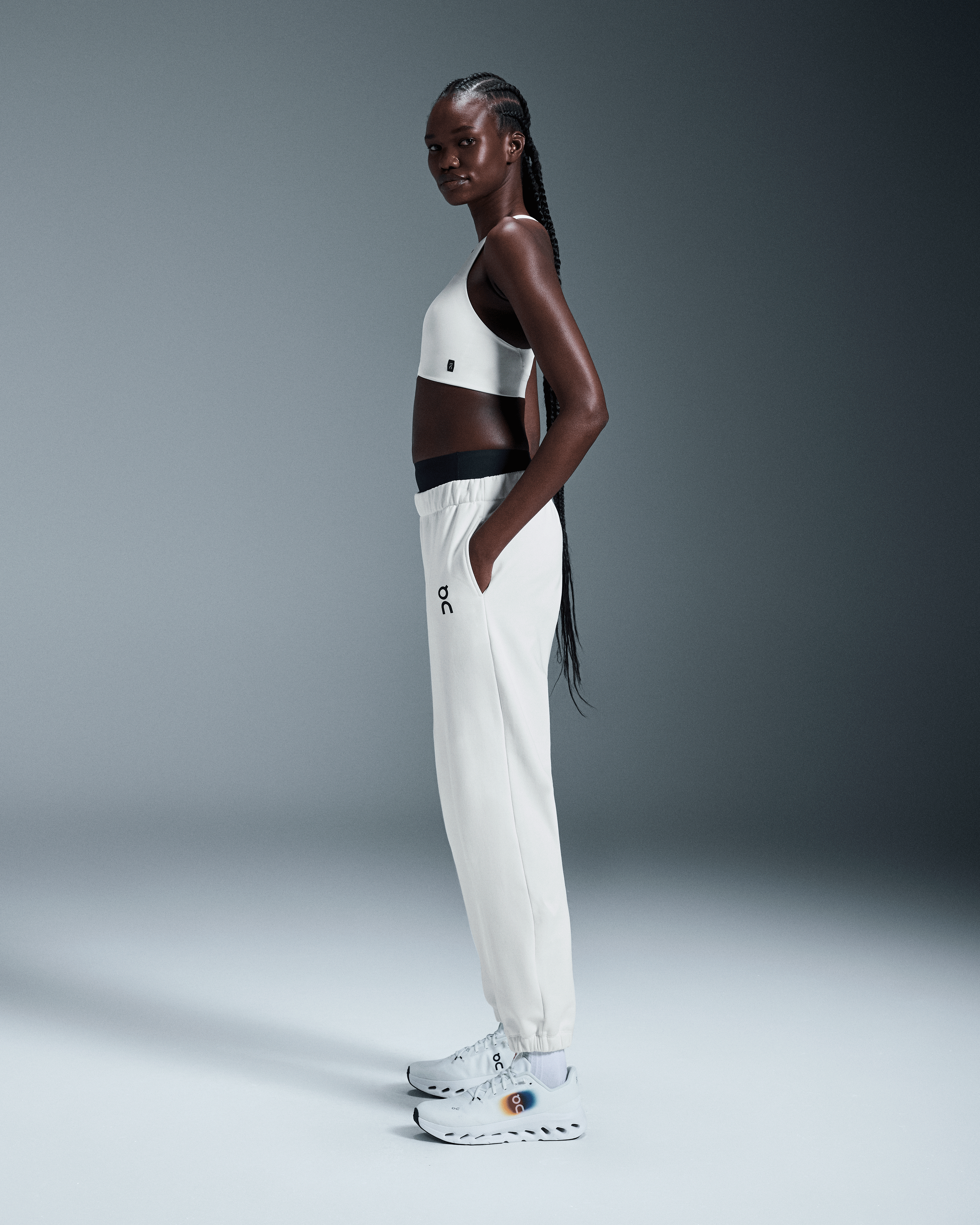 On Swiss Olympic Club Pants Undyed-White Damen Hosen