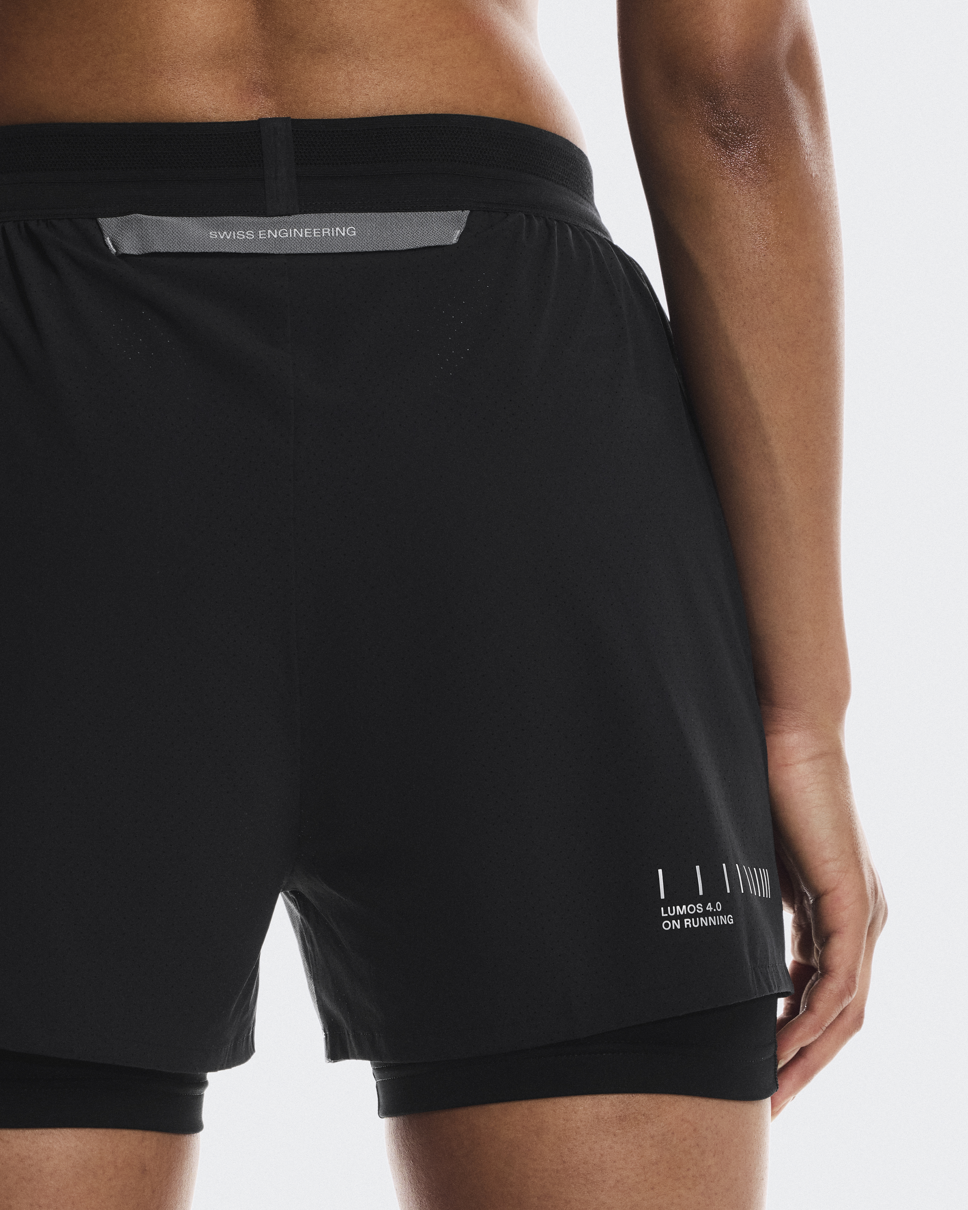 On Hybrid shorts Lumos　size L　限定品 On Hybrid Shorts Lumos size L 限定品 On Running Hybrid Lumos Men's