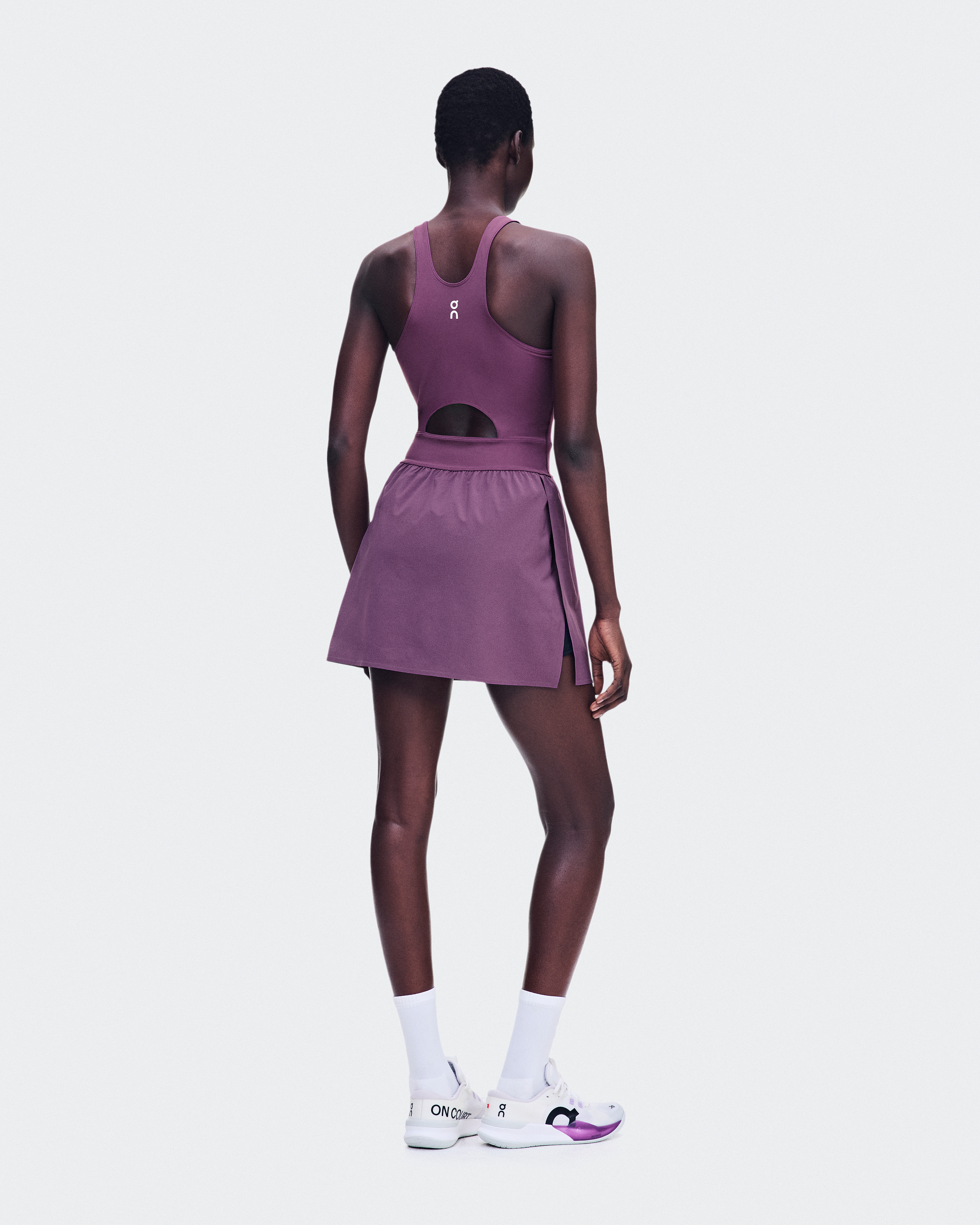 Court Dress SplitWomen / Cassis / L