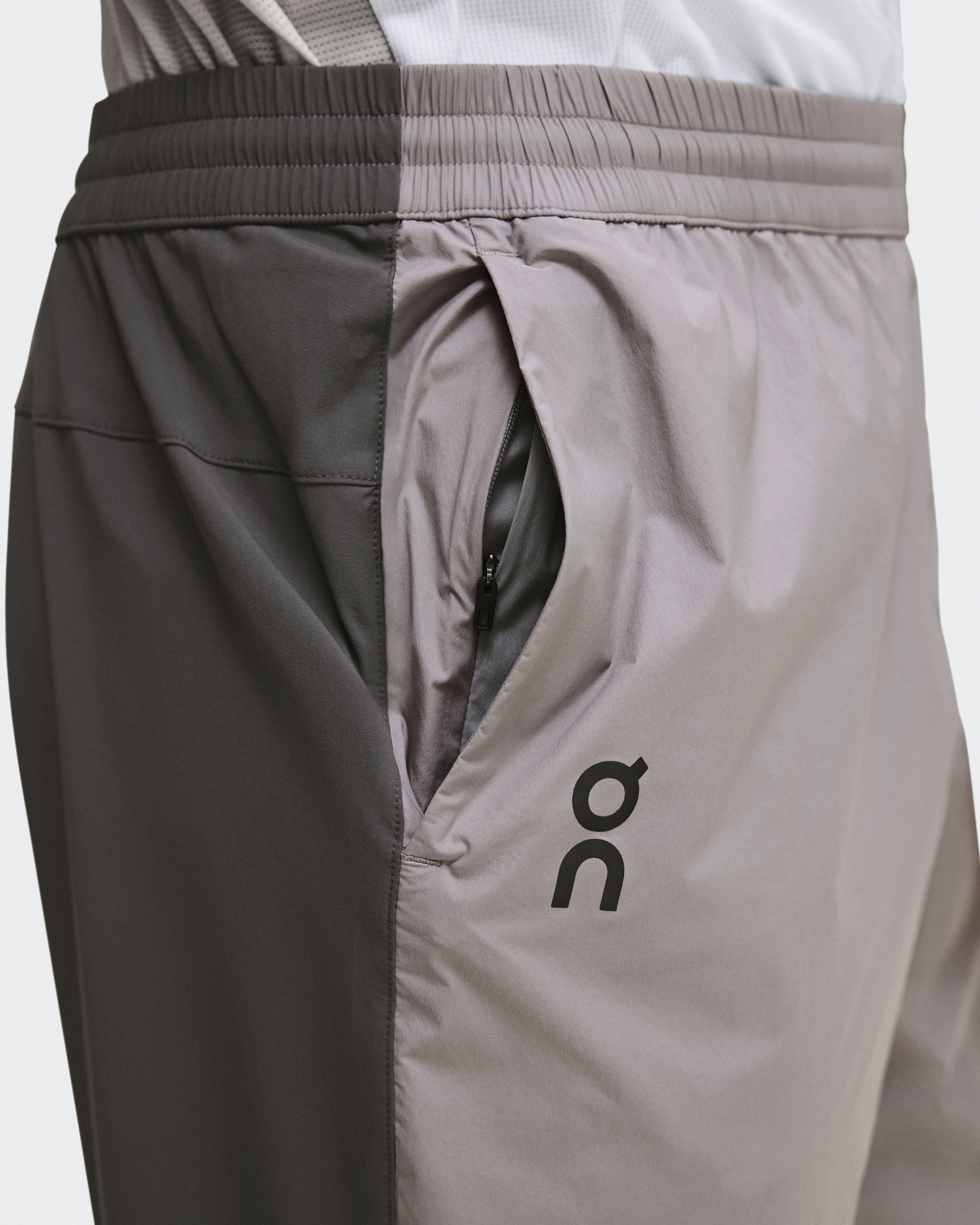 Men's Weather Pants | Grey | On Japan