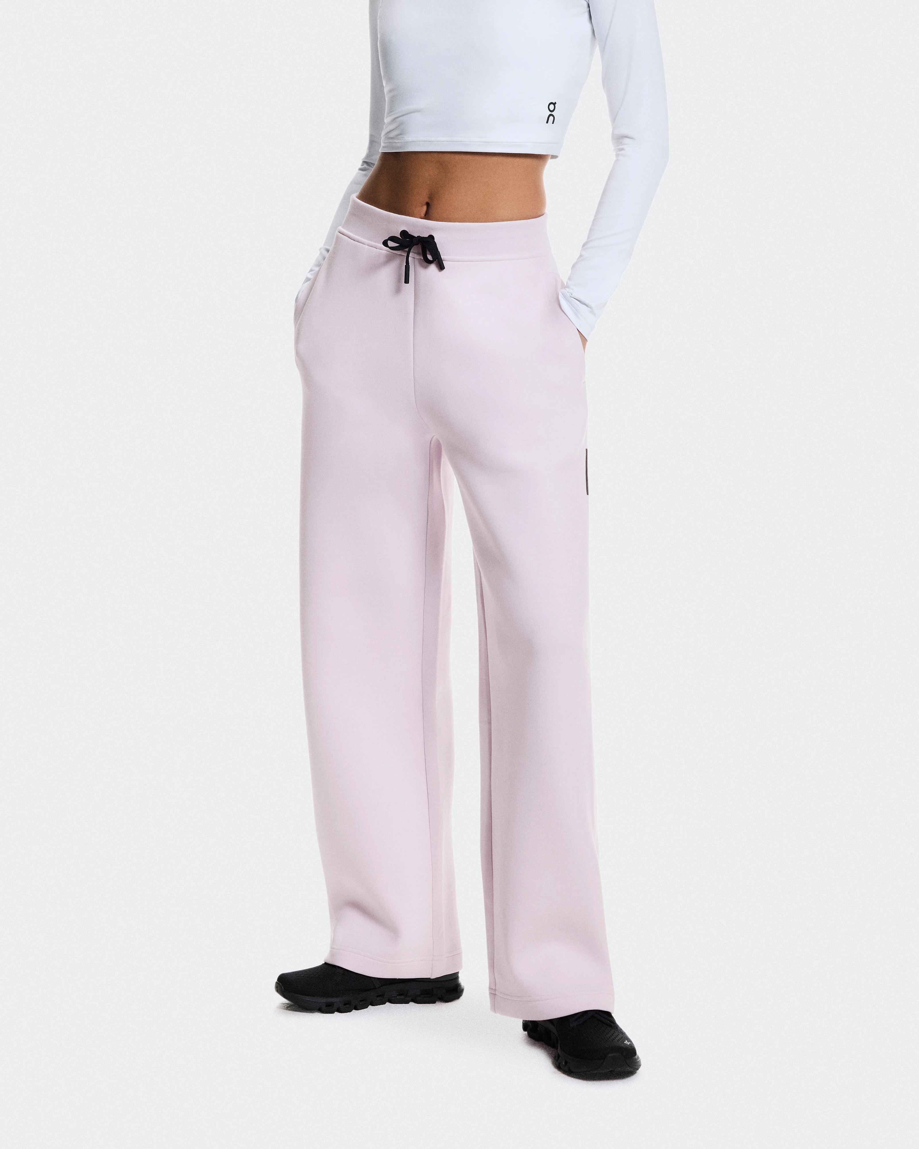 On Focus Tech Sweatpants Orchid 여성 팬츠