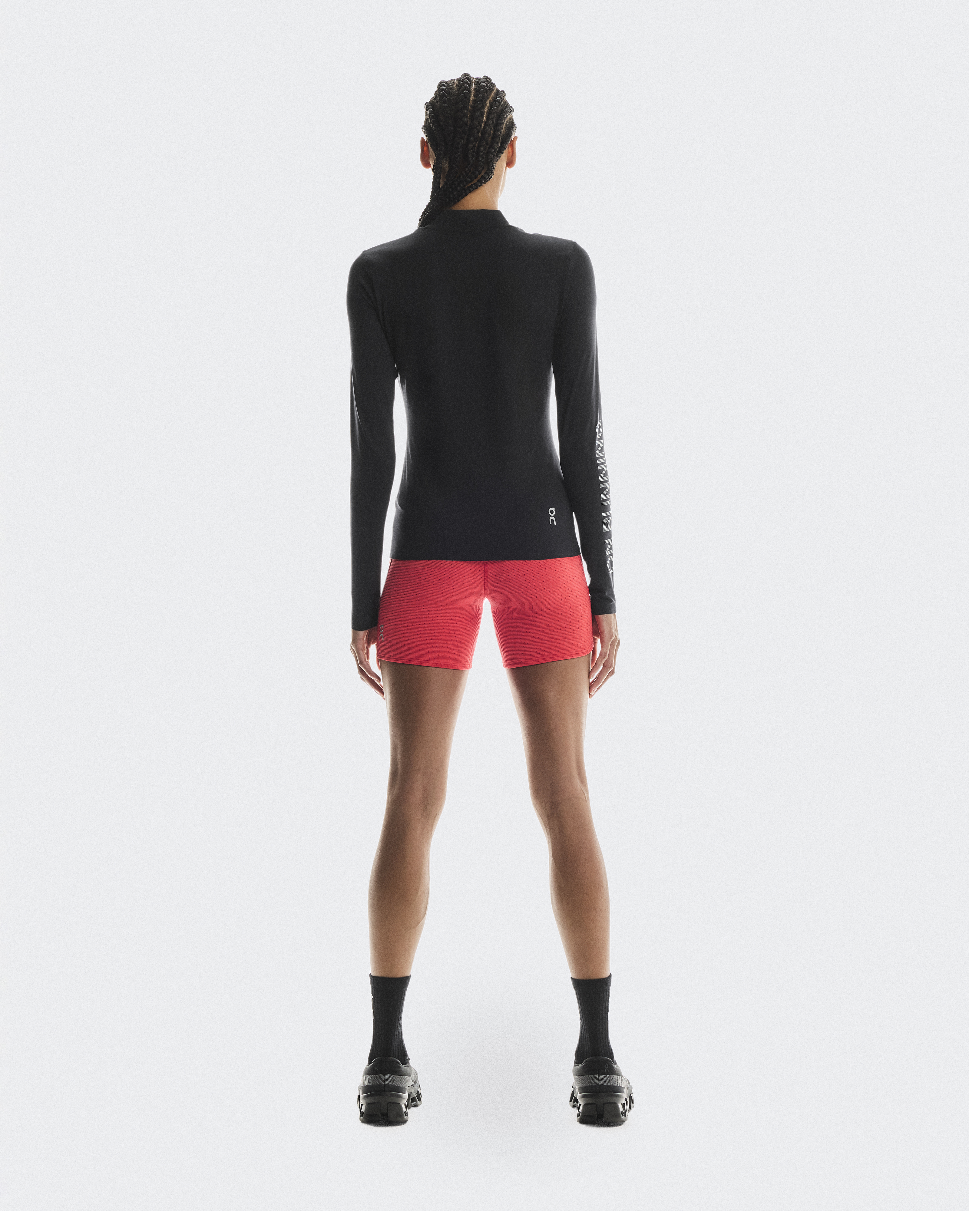 The Pace Long-T: Women's Fitted, Long-Sleeved Running Tee | On