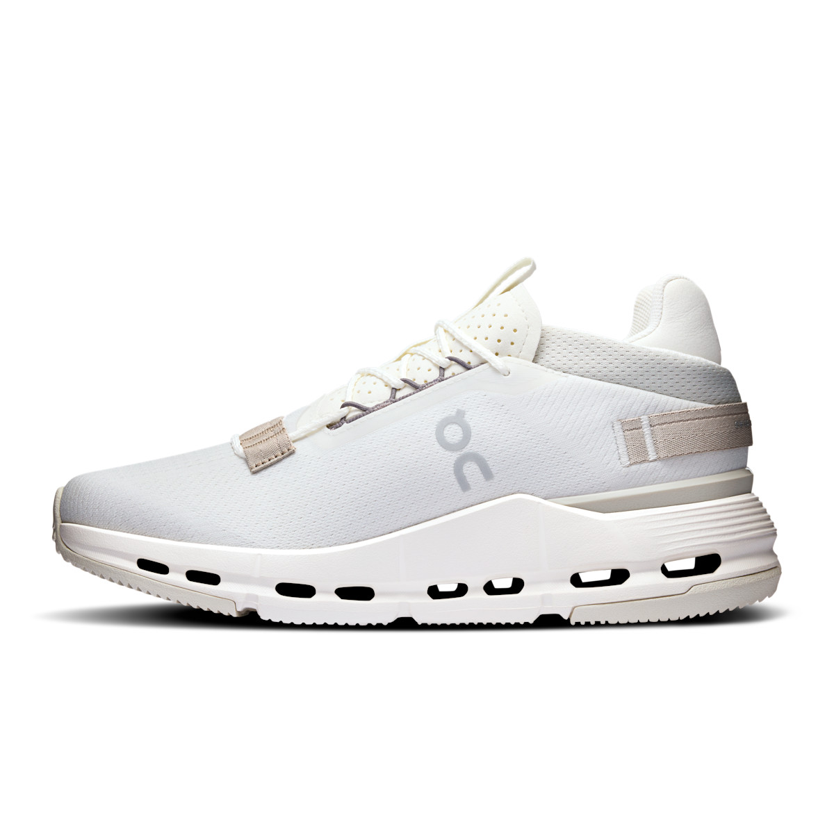 Women's Cloudnova 2