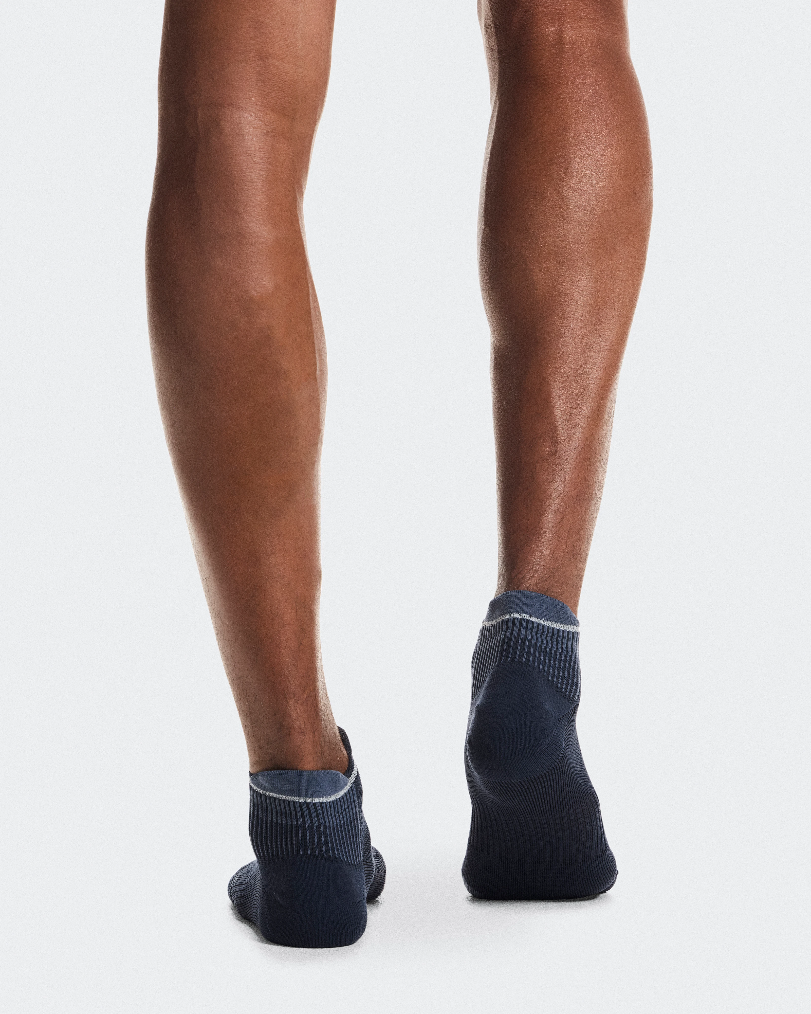 On Performance Run Sock Low Navy & Navy Unisex Socks