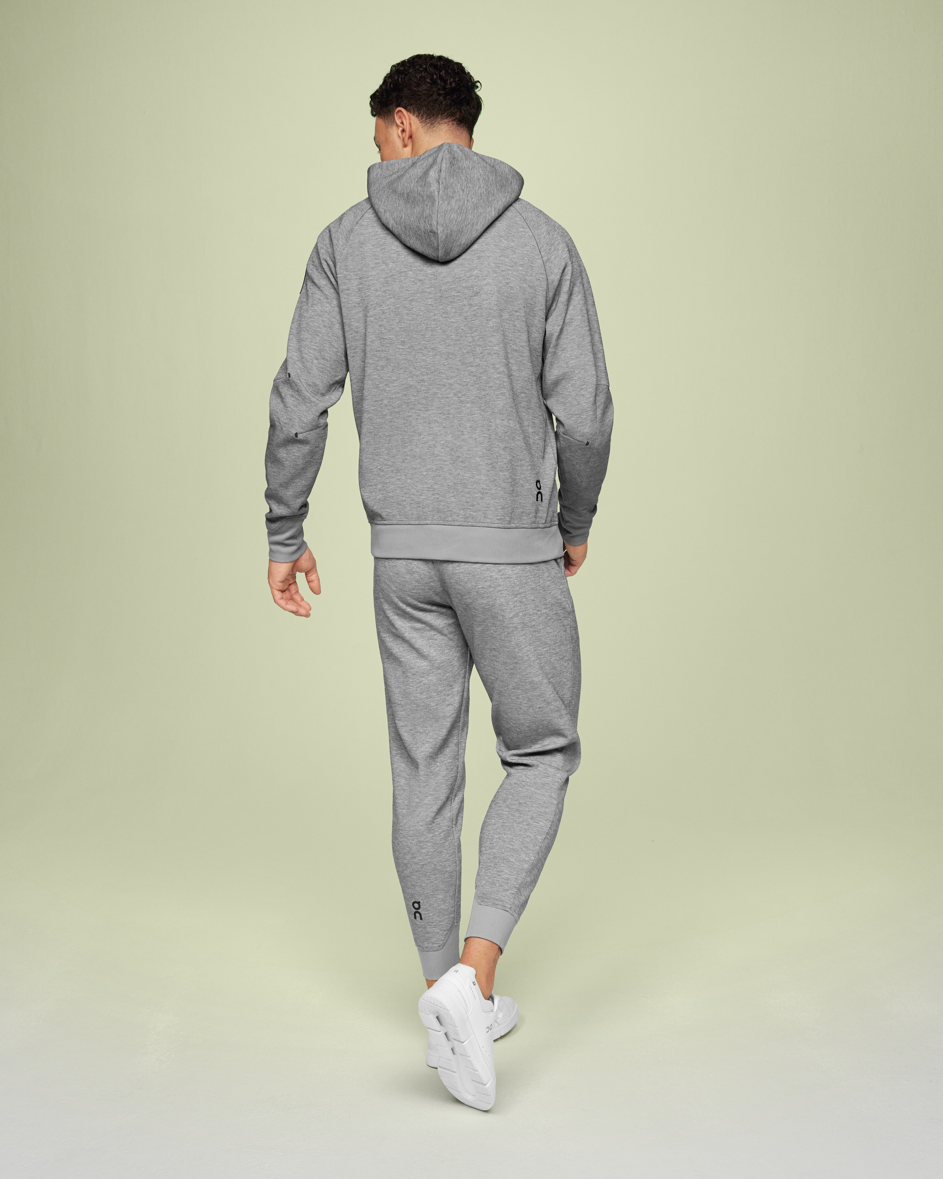 Mens On Running grey Mesh-Pocket Hoodie