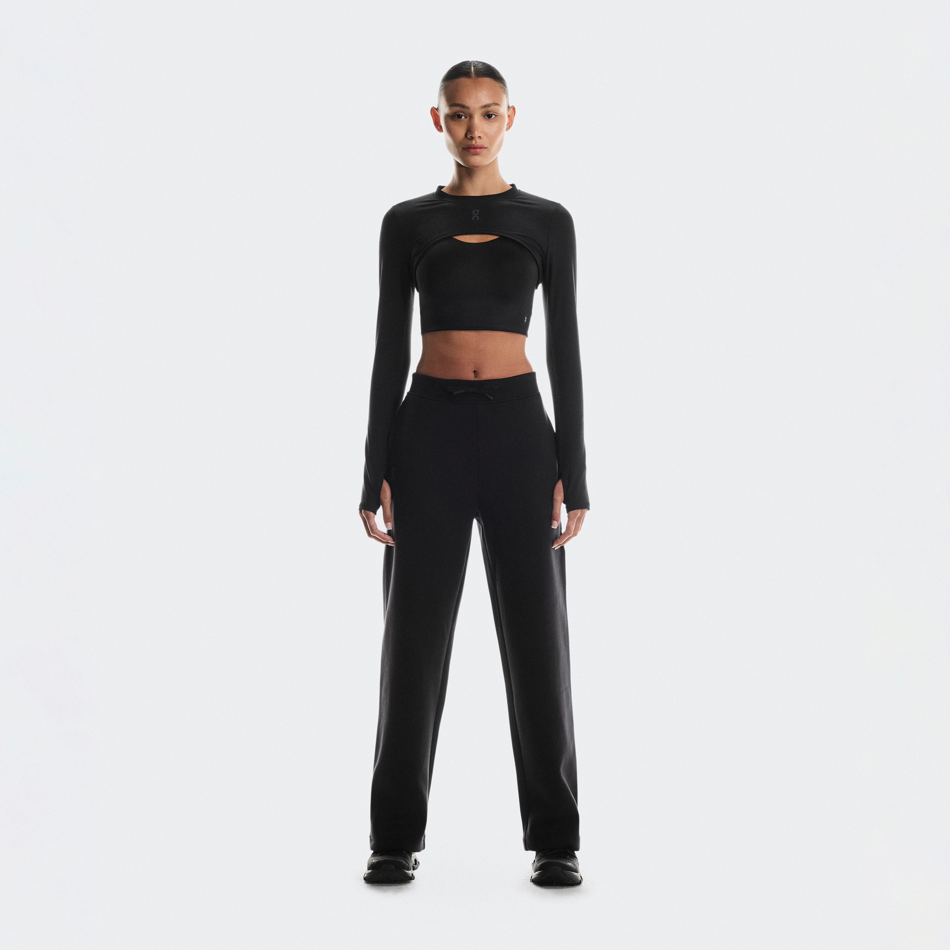 On Focus Tech Sweatpants Black Women Women – All-day wear, travel, training Pants