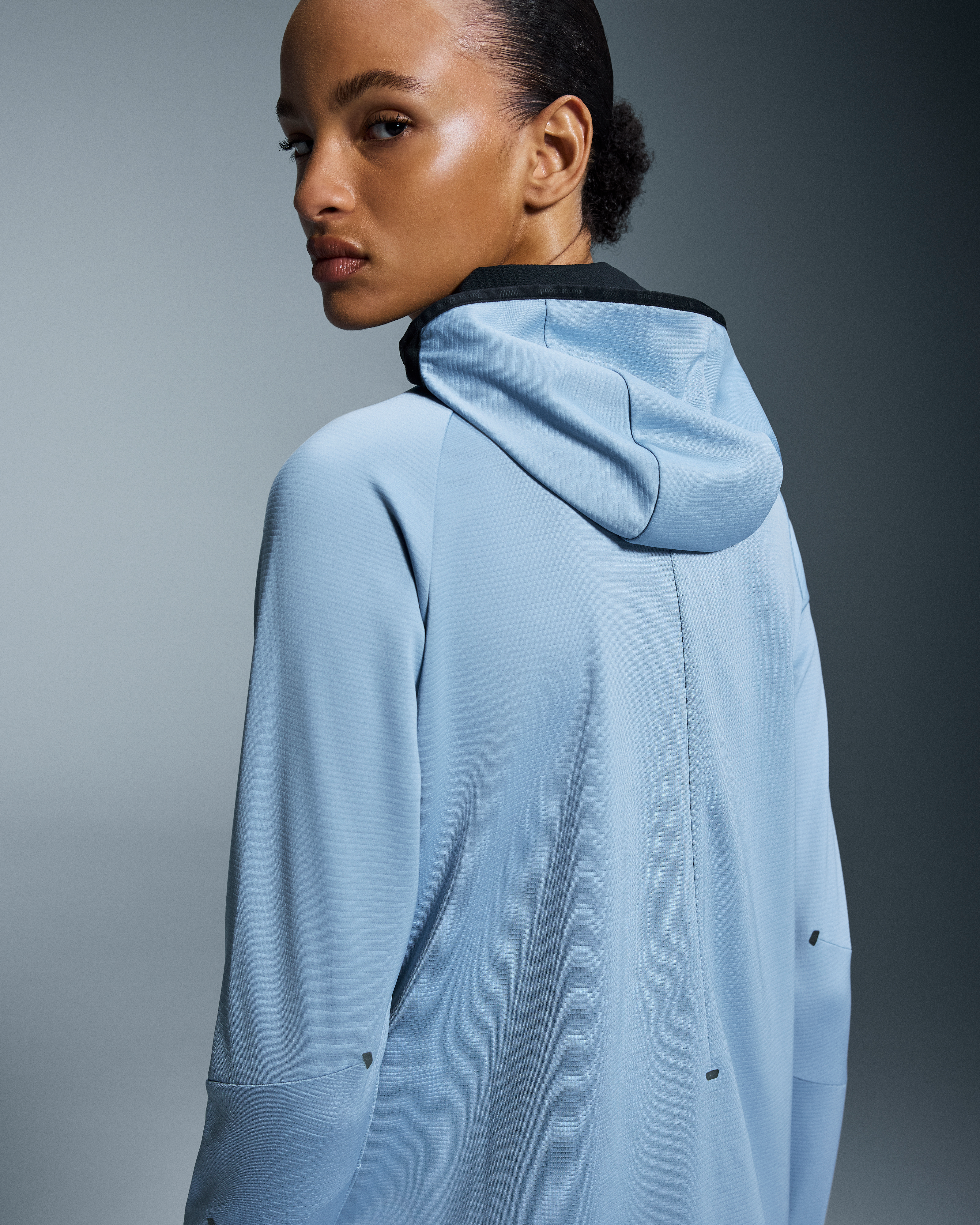 Climate Zip HoodieWomen / Chambray / L