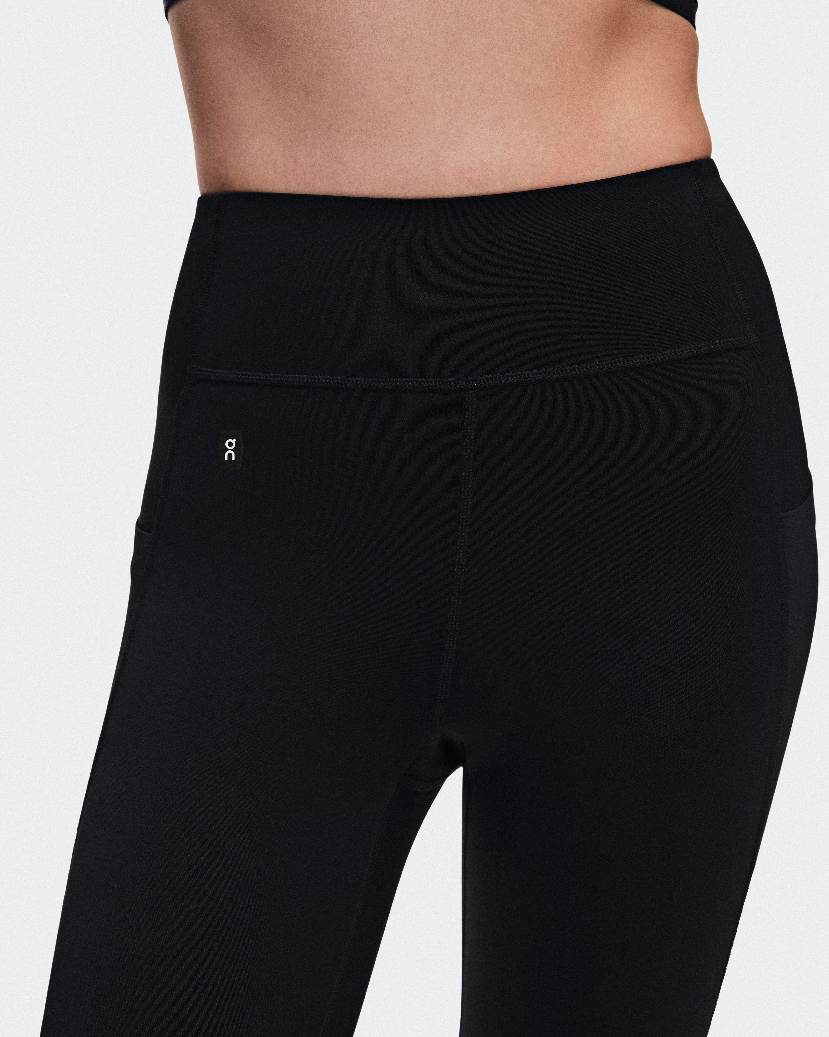 On Train Tights 7/8 Black Women Tights