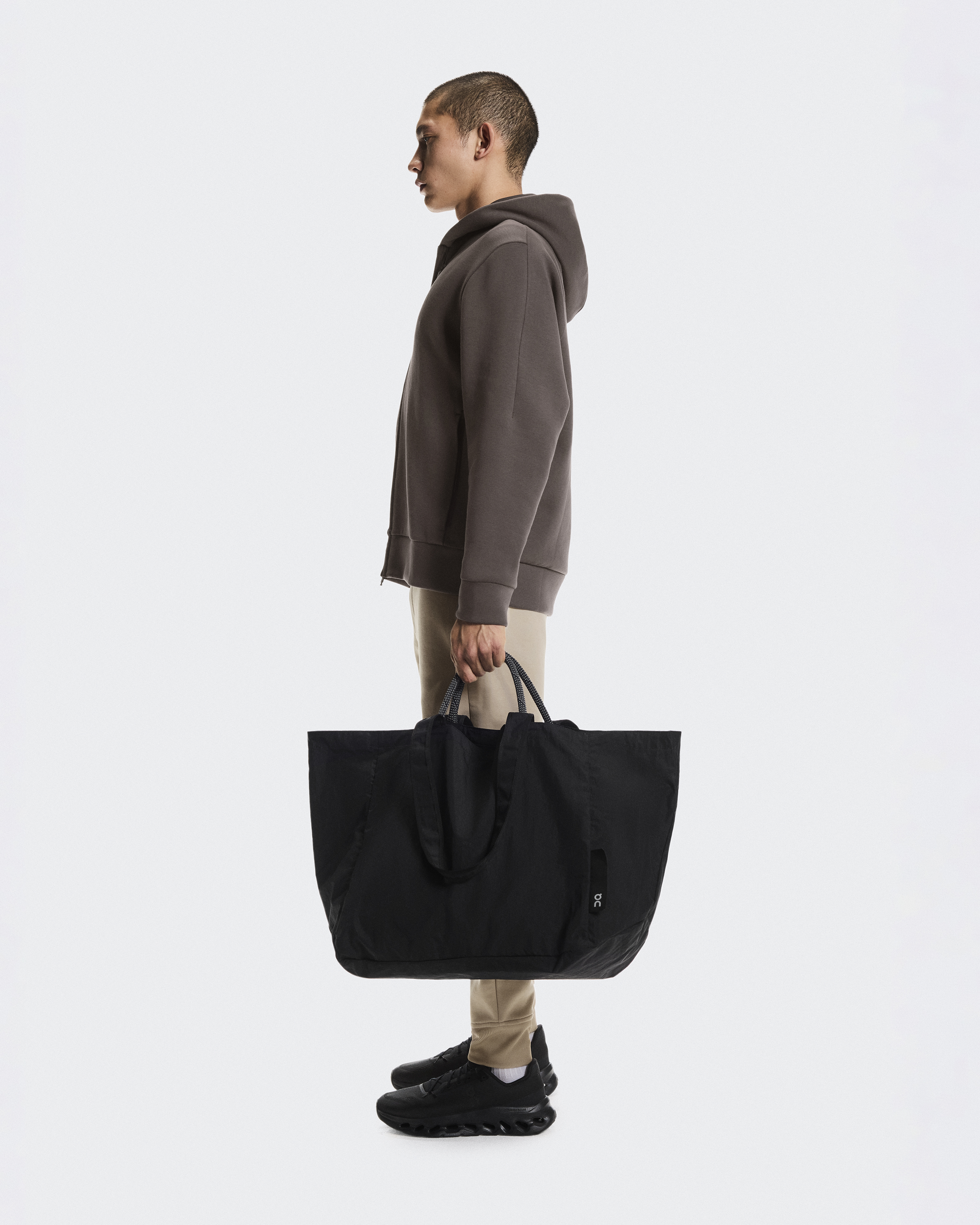Cargo Pack 60L | Black | On United States