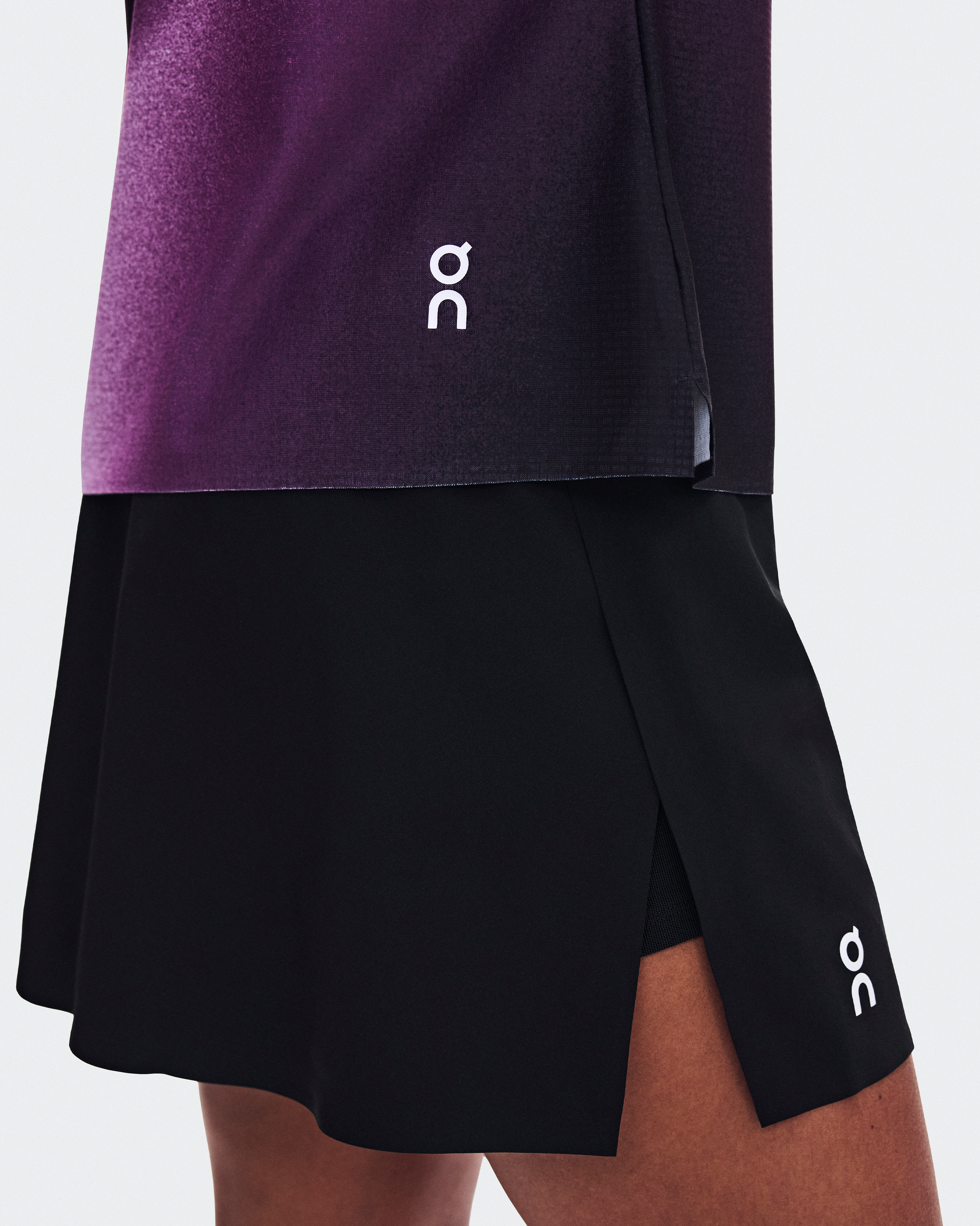 Court-T SwingWomen / Black | Cassis / L