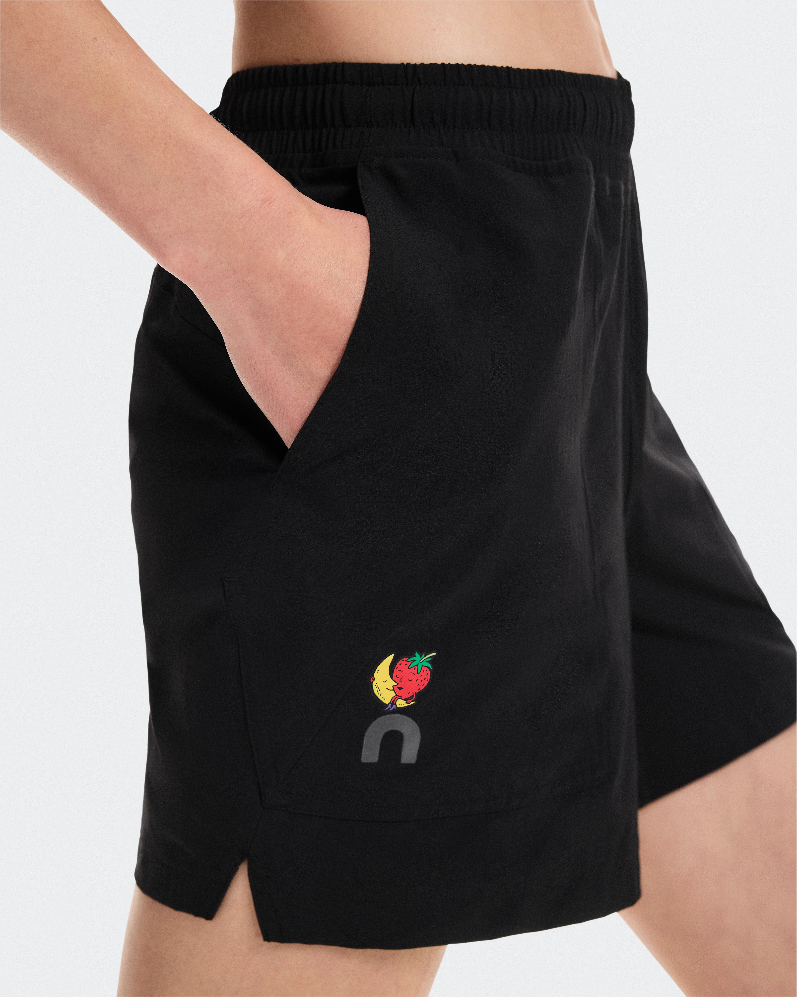 On Trek Shorts SHF Black Women Shorts