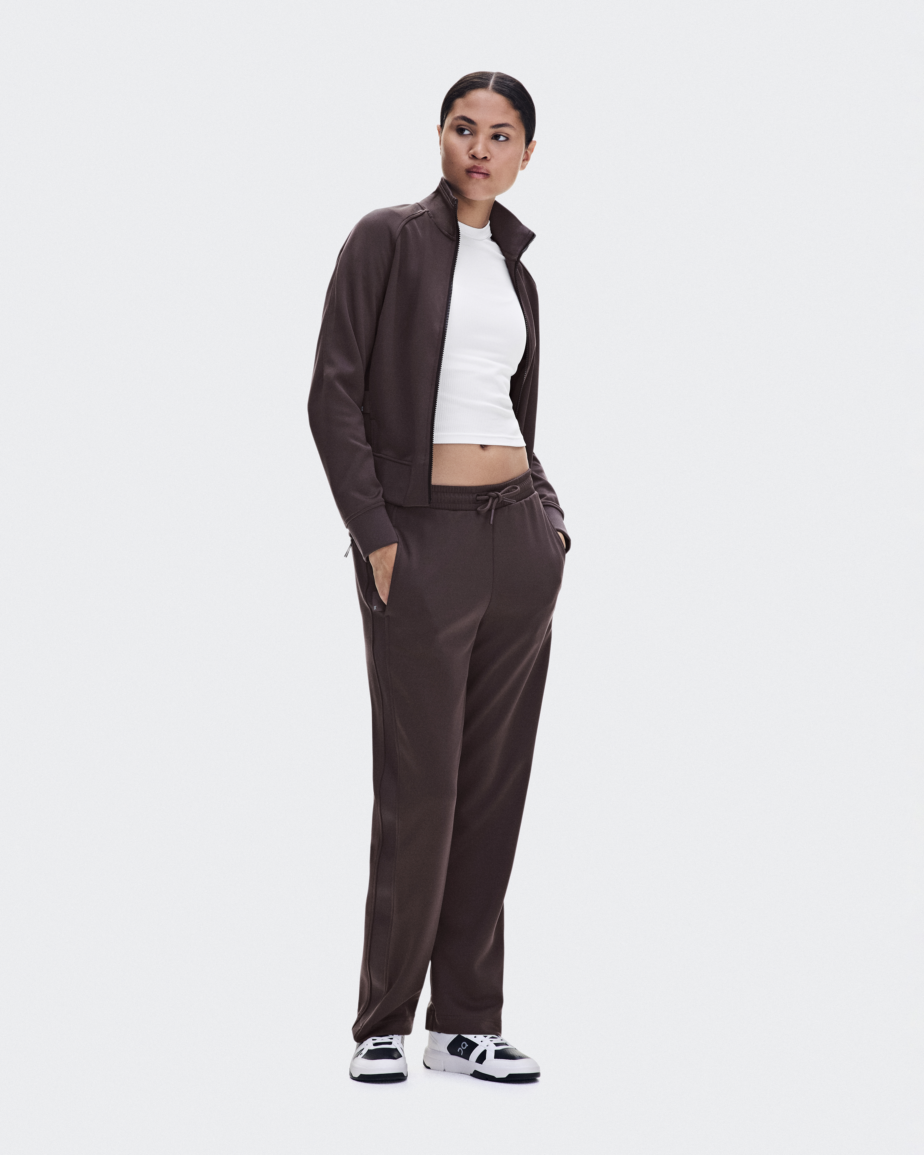 Women's Courtside Pants | Brown | On Denmark