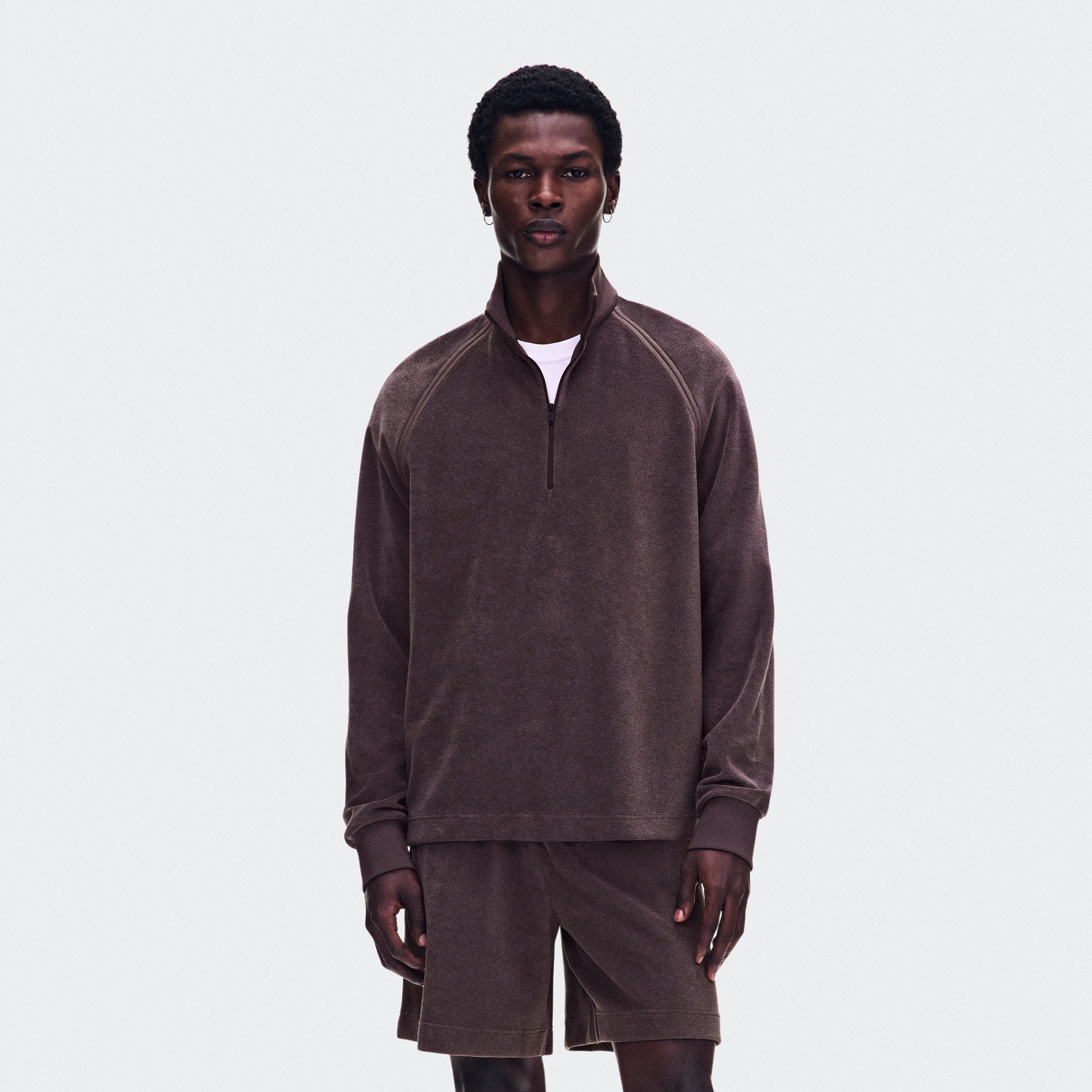 On Courtside Pullover Terry Mulberry Men – Courtside, all-day wear Hoodies and sweatshirts