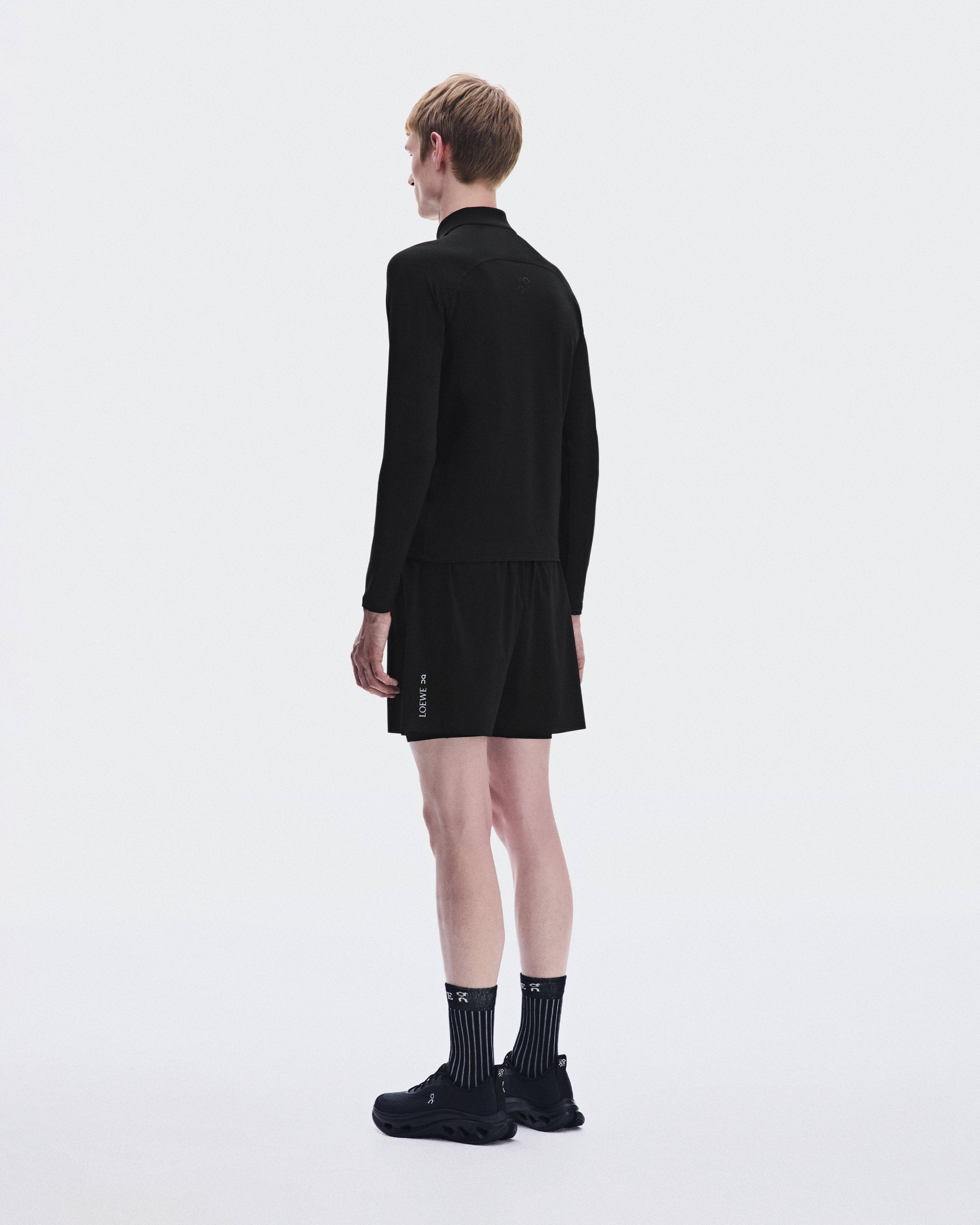 メンズ Shorts LOEWE | On 日本