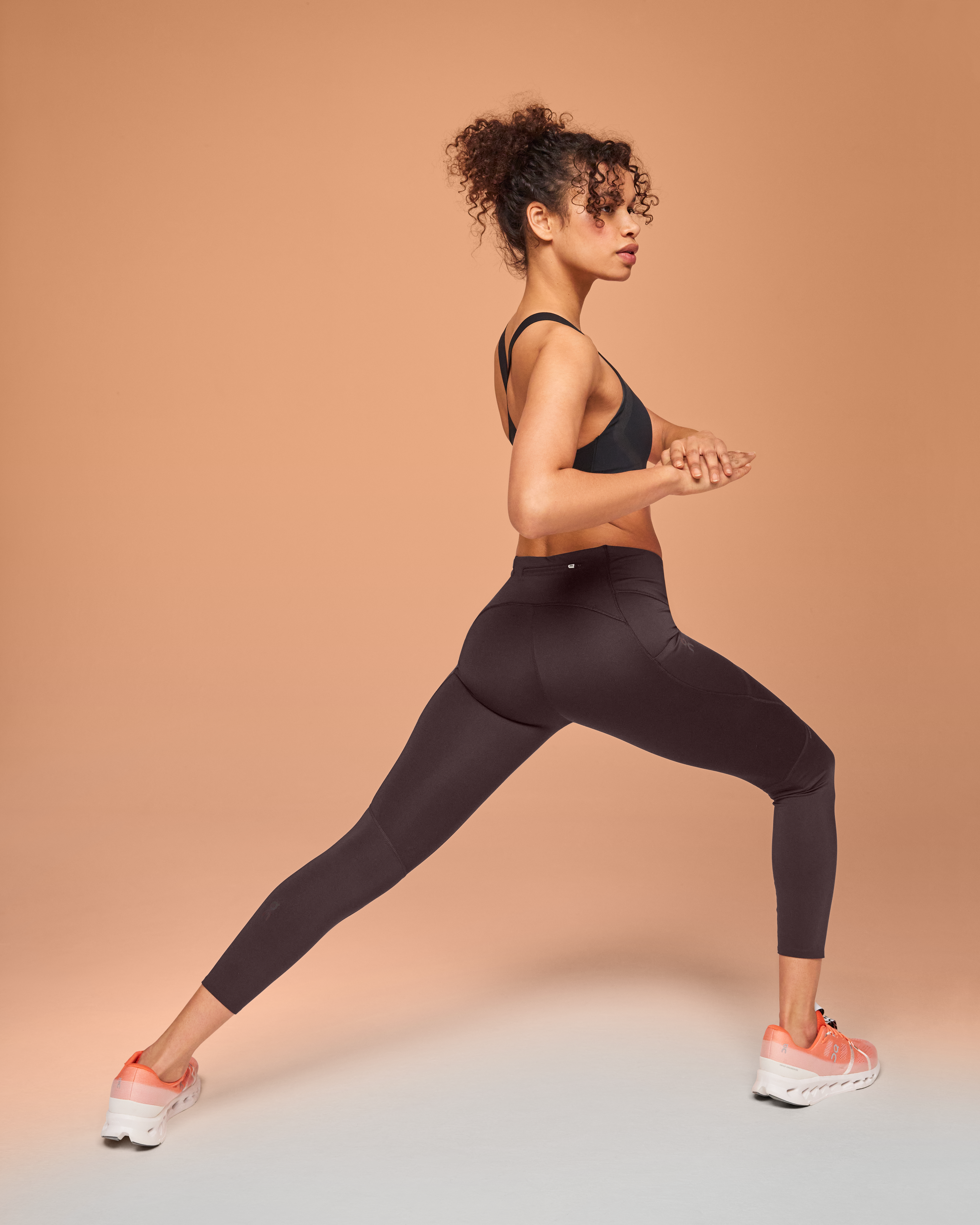 Performance Tights 7/8: Women's cropped running tights with phone