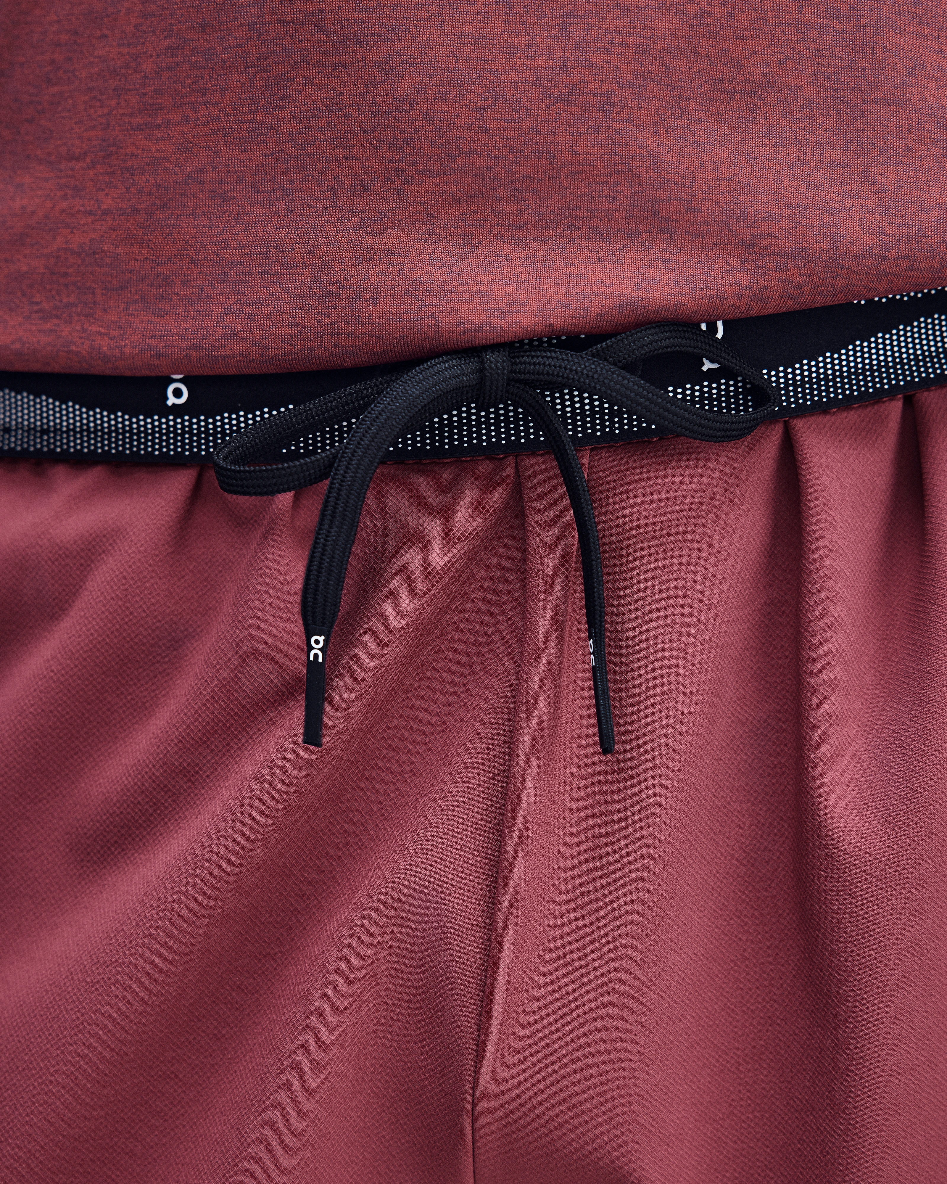 On Train Shorts 7" Barberry Men Shorts