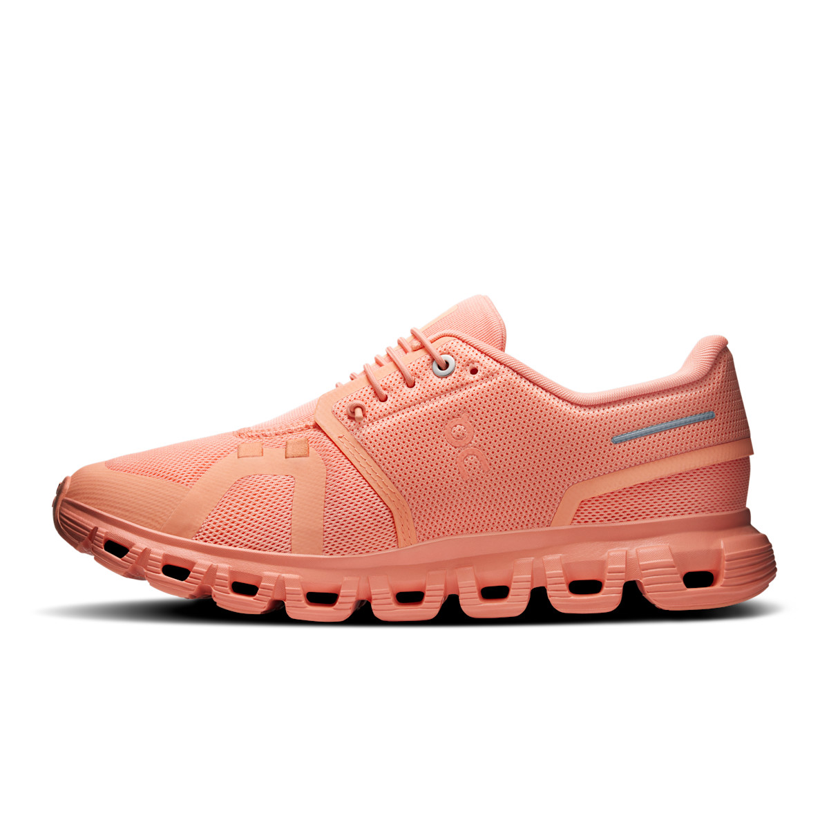 Women's Cloud 6