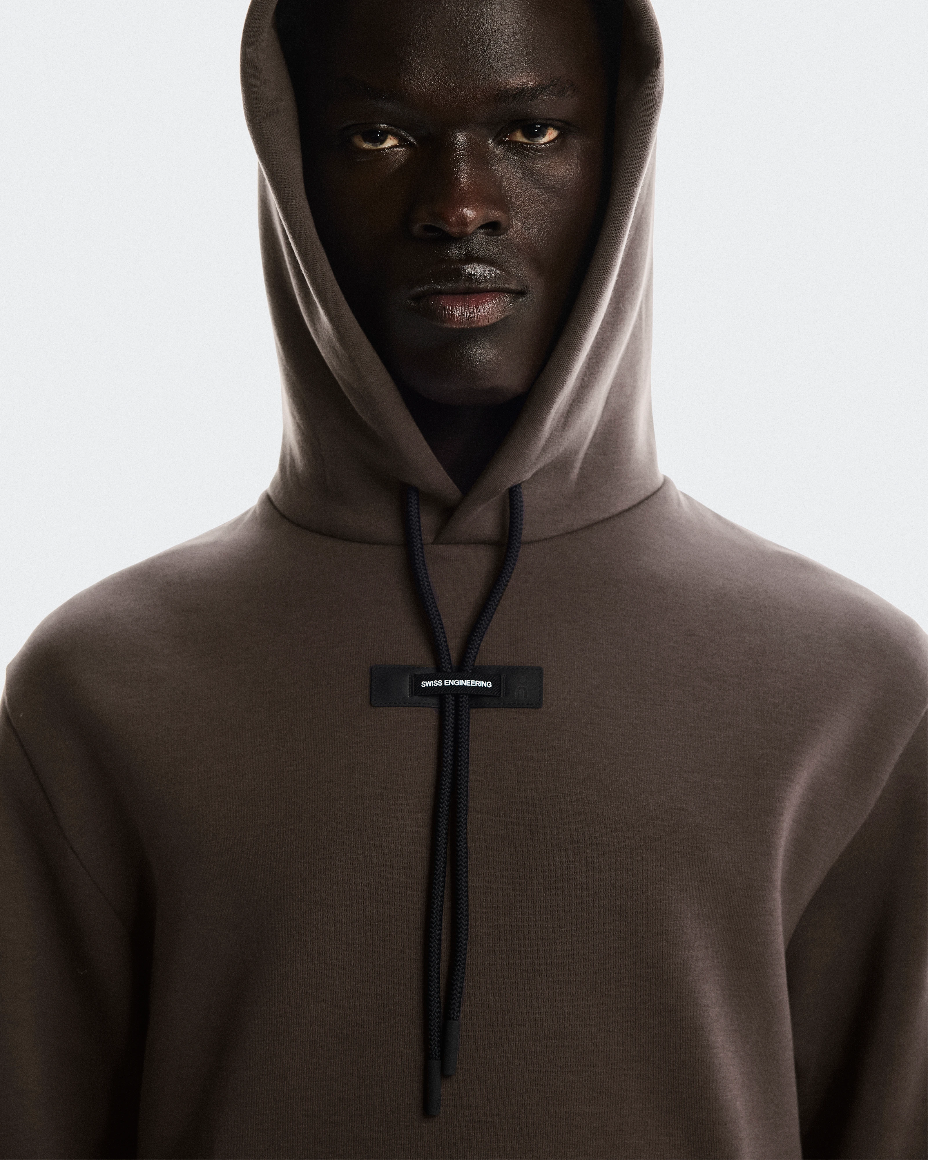 On Focus Tech Hoodie Pebble Men Hoodies and sweatshirts