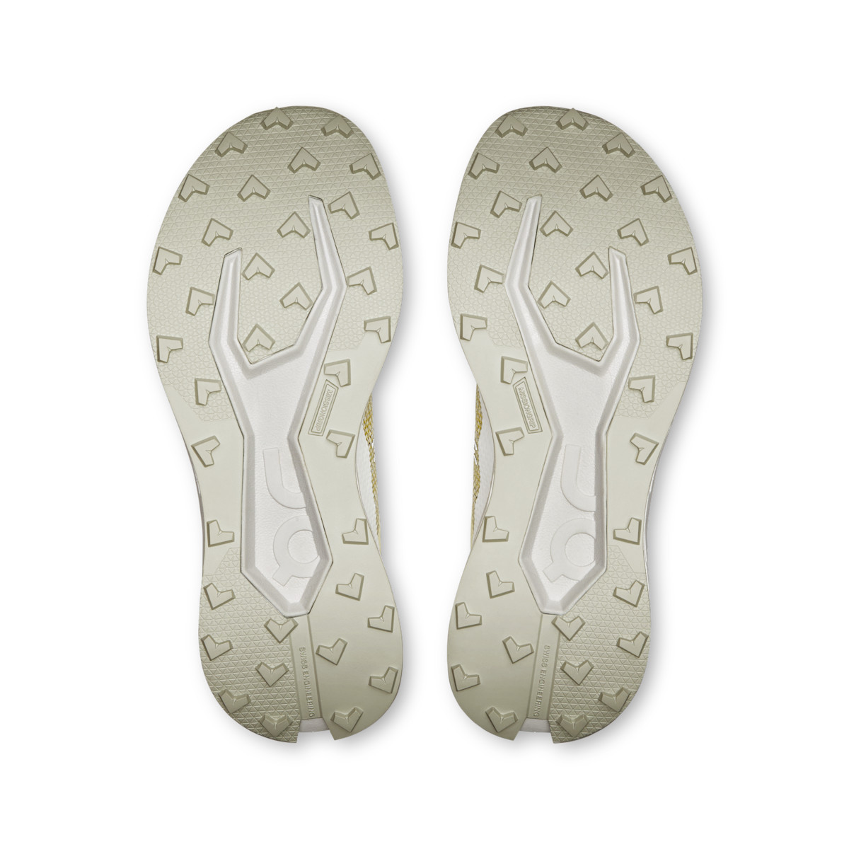 Women's Cloudultra 3