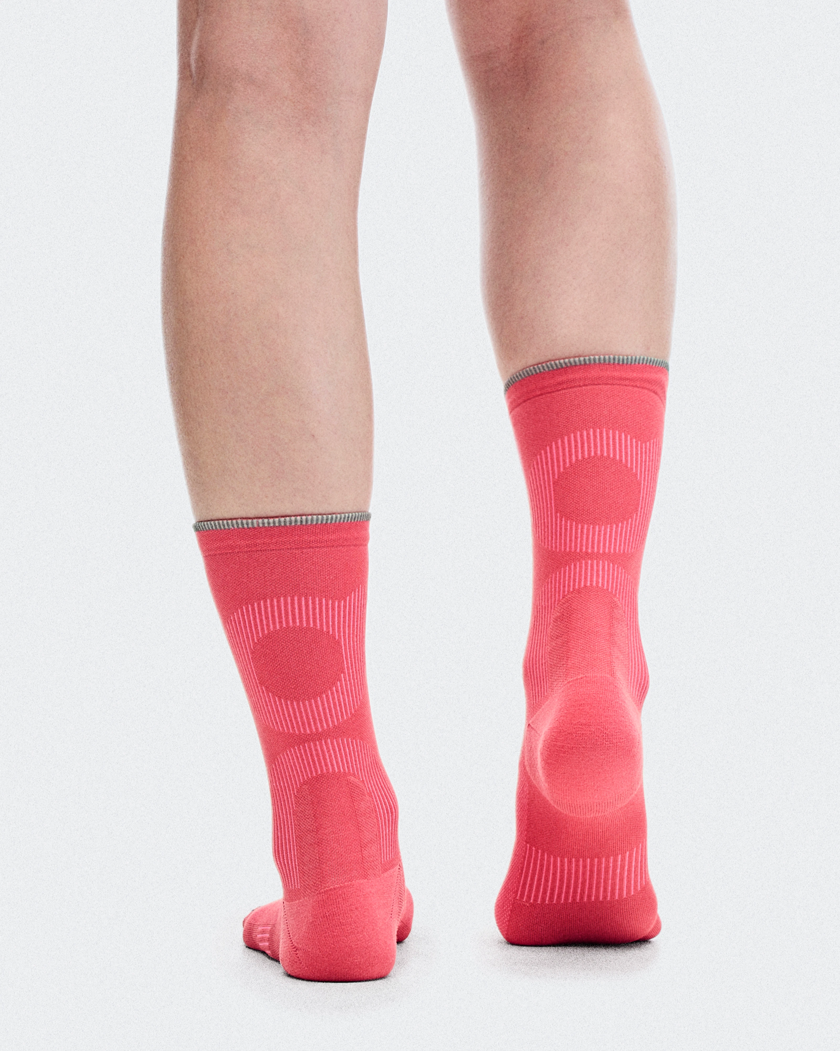 On Elite Run Sock High Camellia & Azalea Unisex Socks