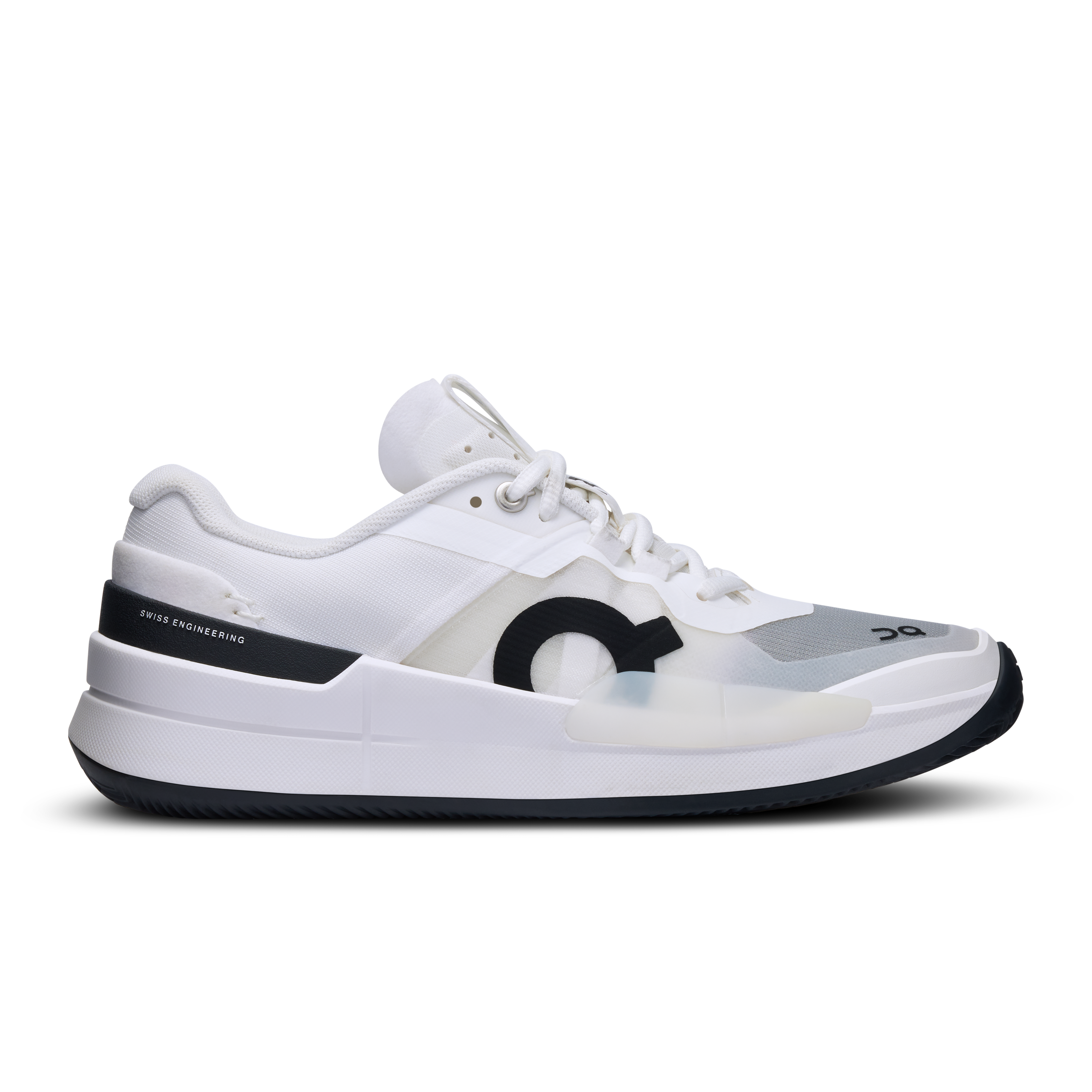 THE ROGER Pro 2 Clay Tennis Shoe in White/Black