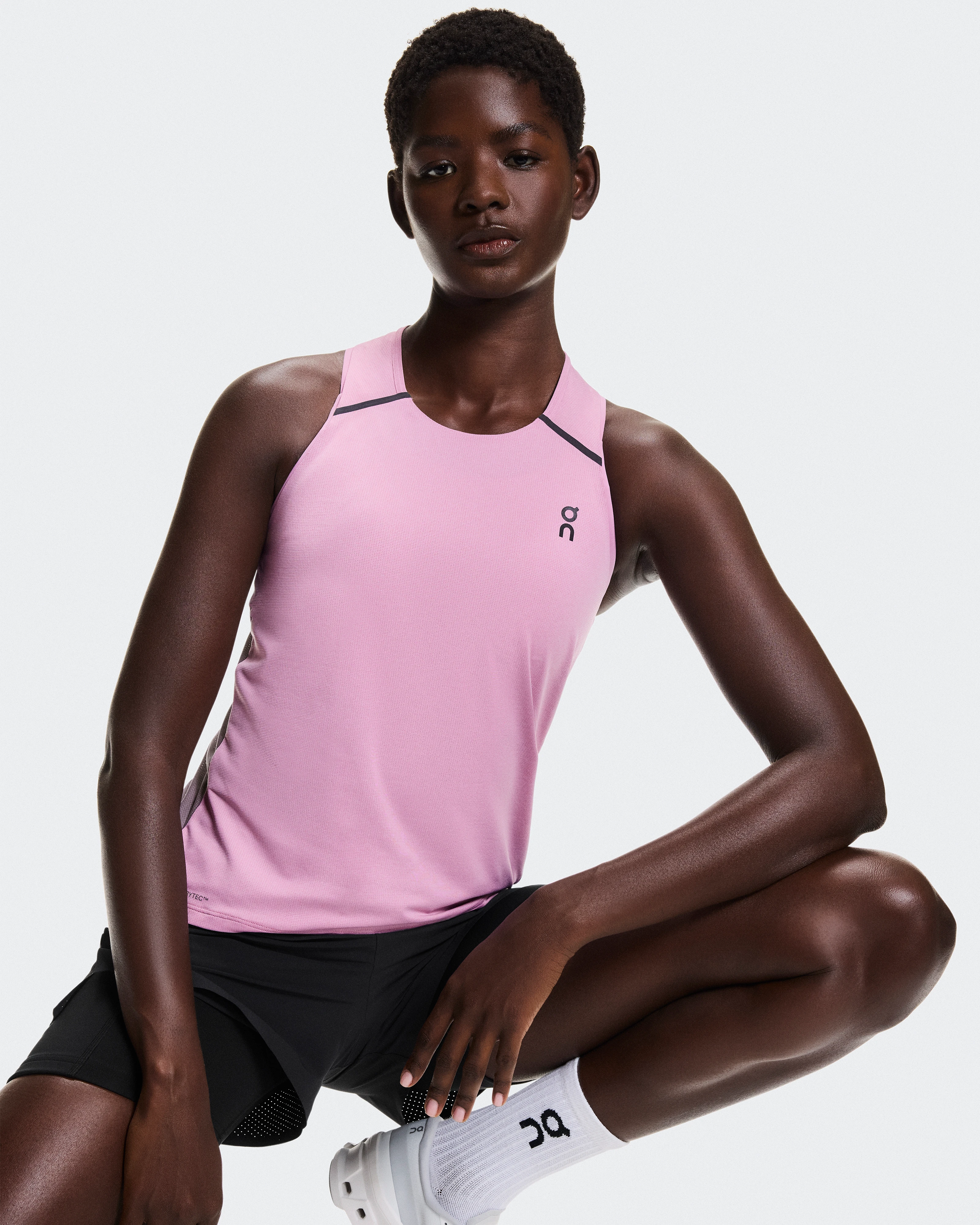 On Performance Tank Sakura & Dewberry Women Tops and t-shirts