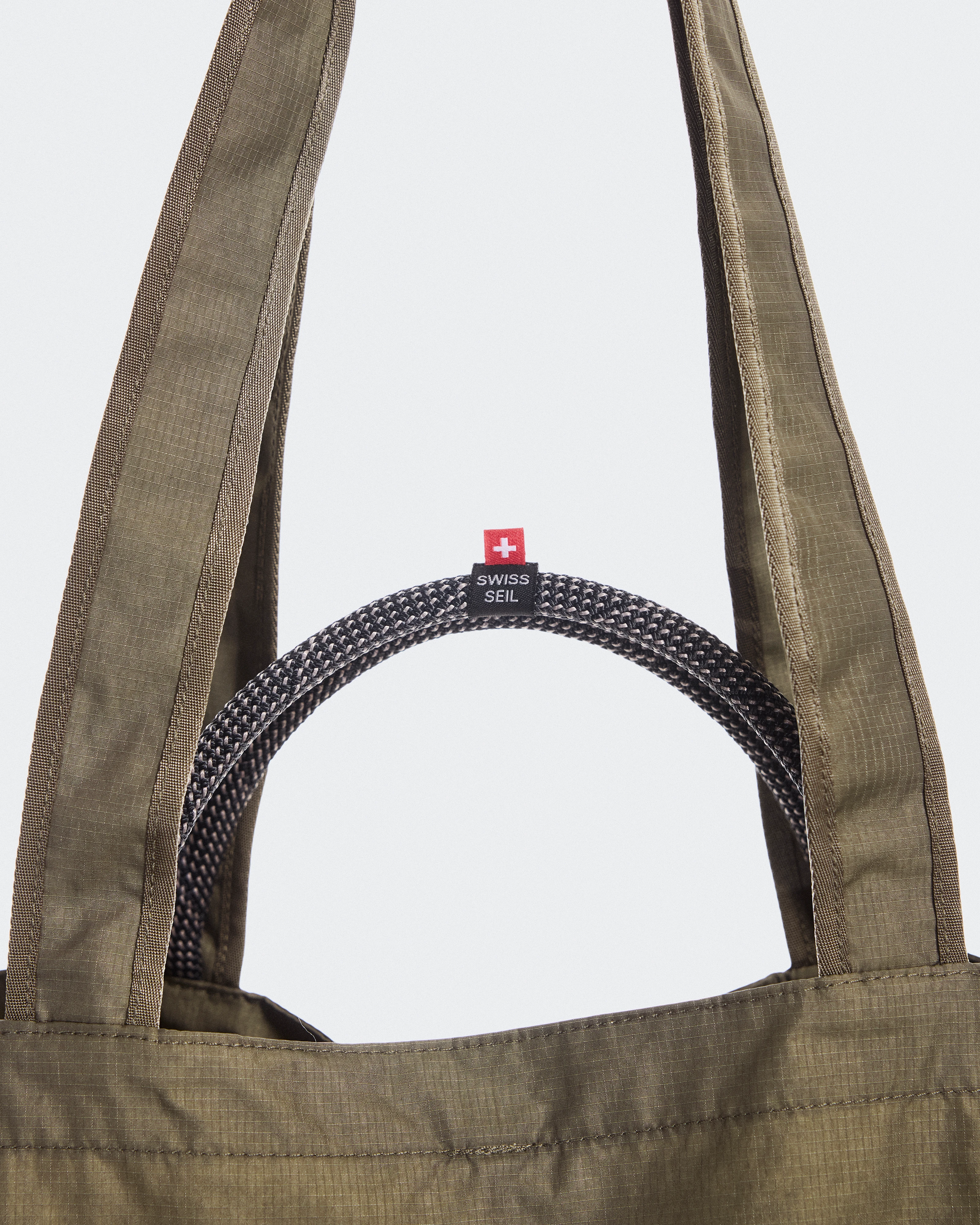 On Cargo Pack 60L Olive Unisex Bags