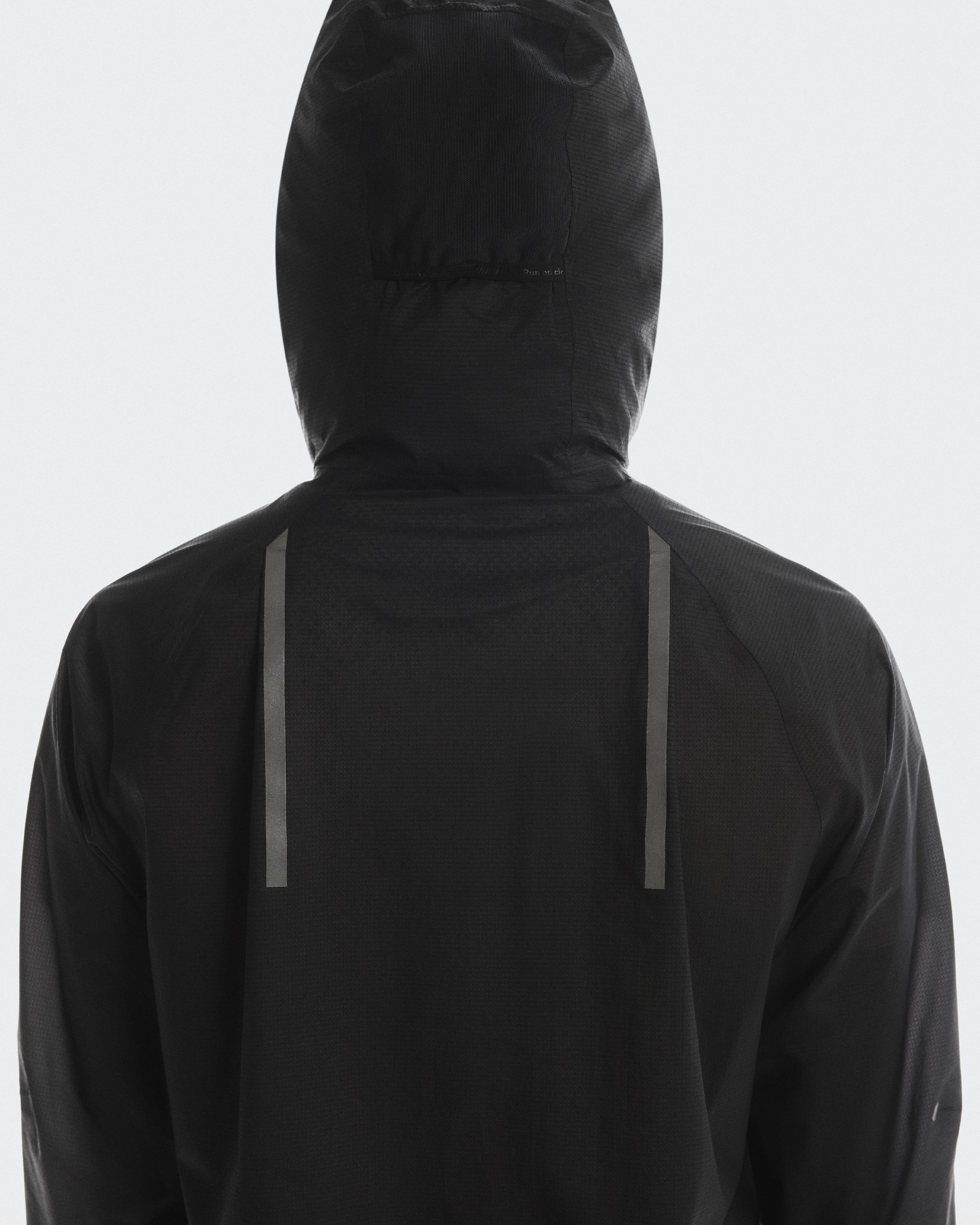 ウォーキング・ランニングウェア On Ultra Jacket sizeM Black Men's Ultra Jacket | Black | On United States