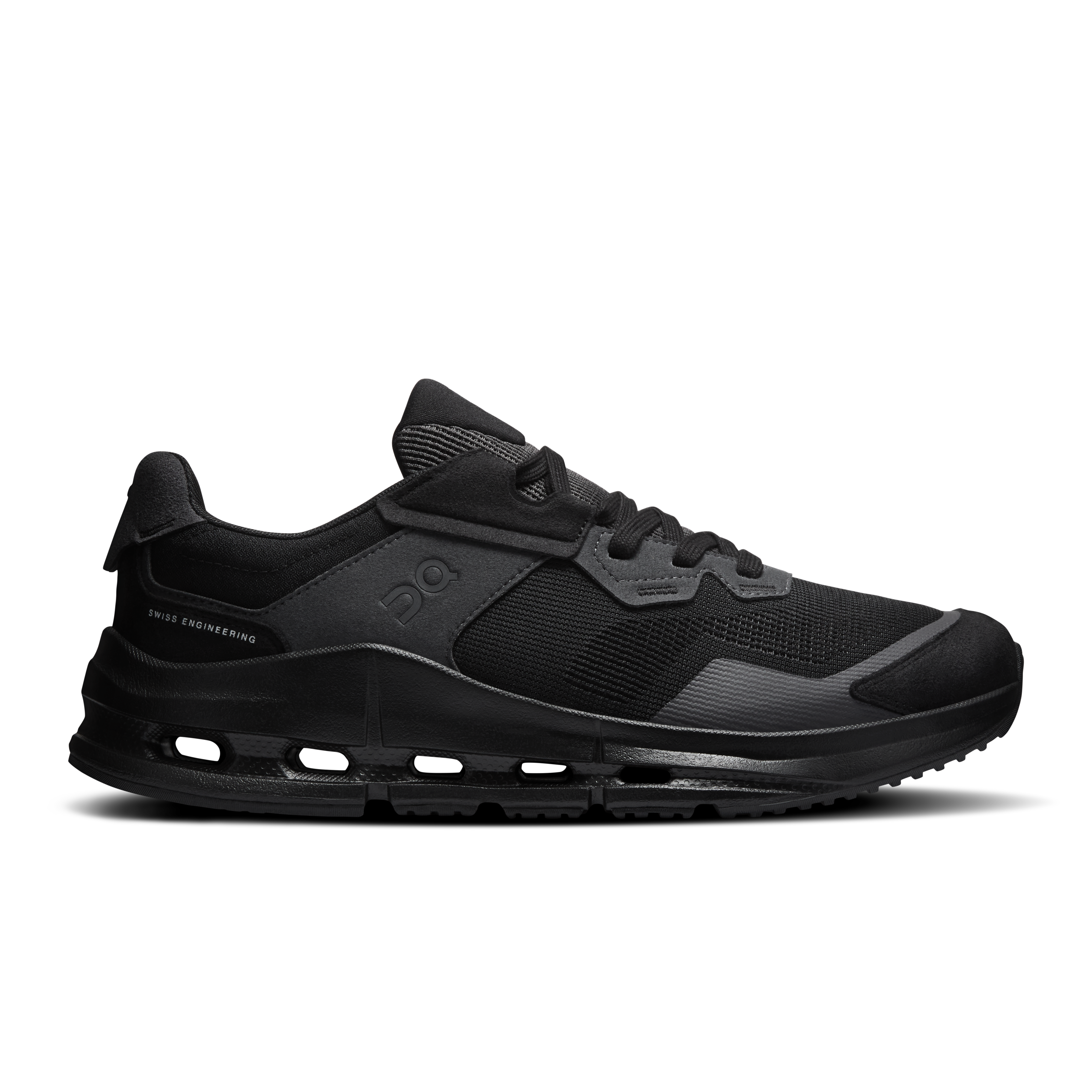 Cloudnova Rift Lifestyle Shoe in Black/Black