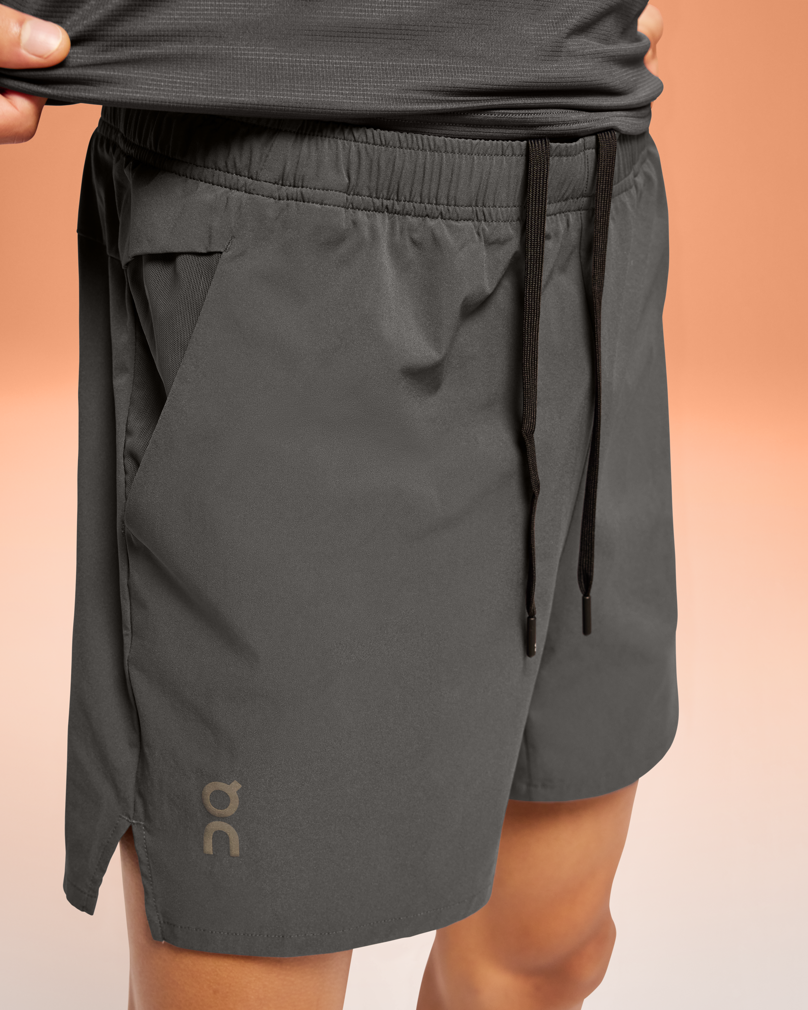 Men's Essential Shorts | Grey | On Italy