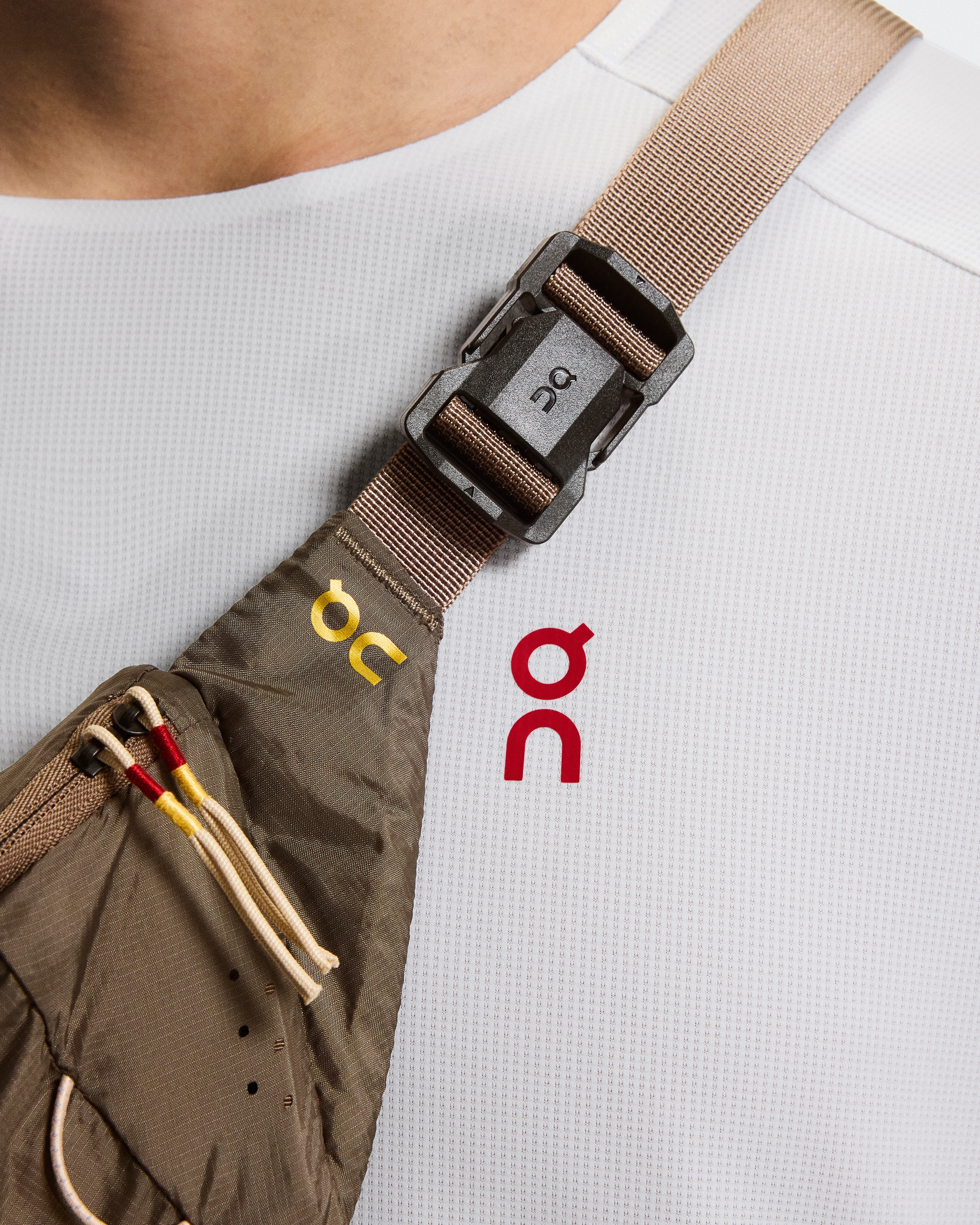 On Waist Pack 2L Lite Year of the Horse Grizzly オールジェンダー