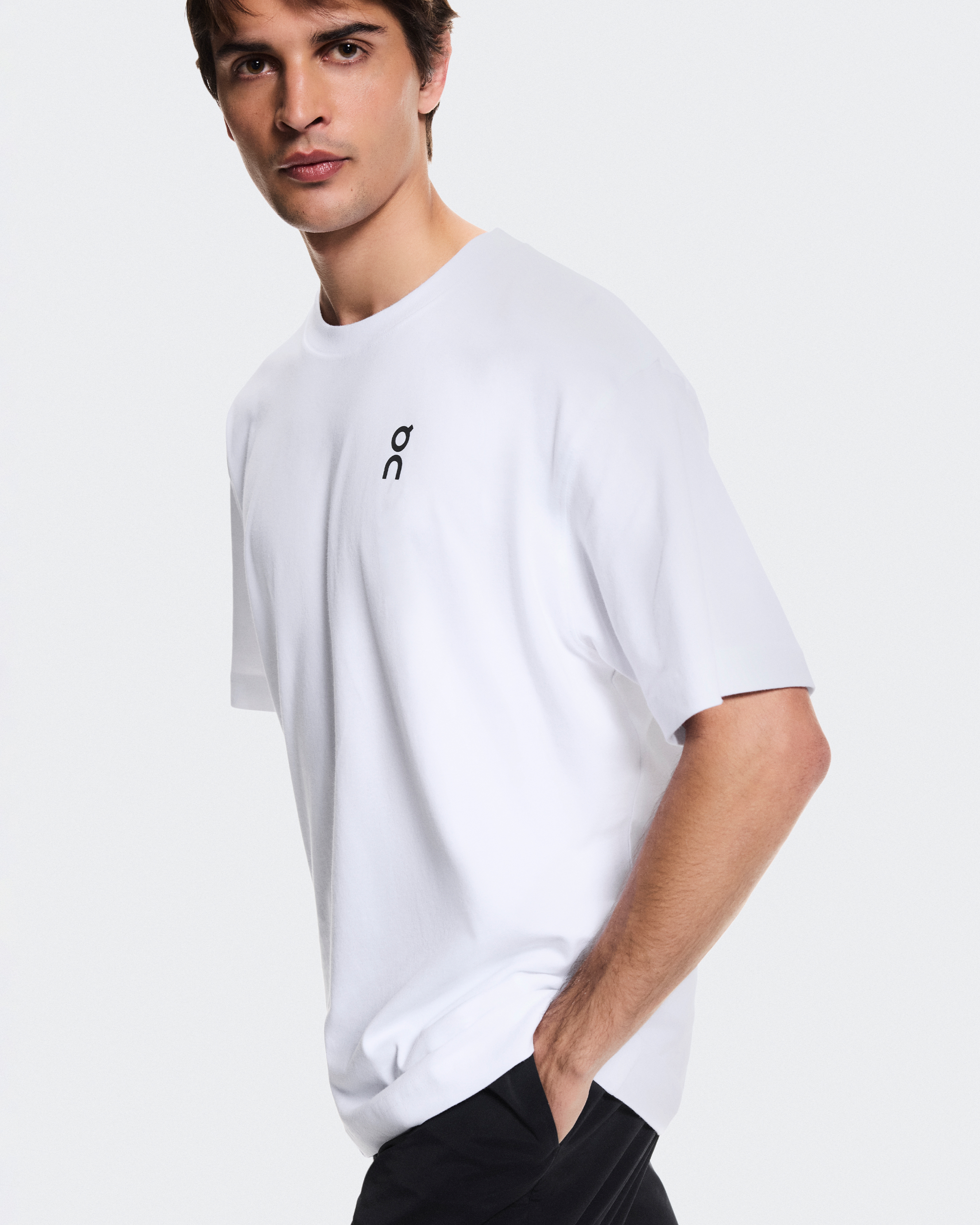AIM ホワイトTシャツ ファンクラブ メンズ Club-T Rhythm | ホワイト | On 日本