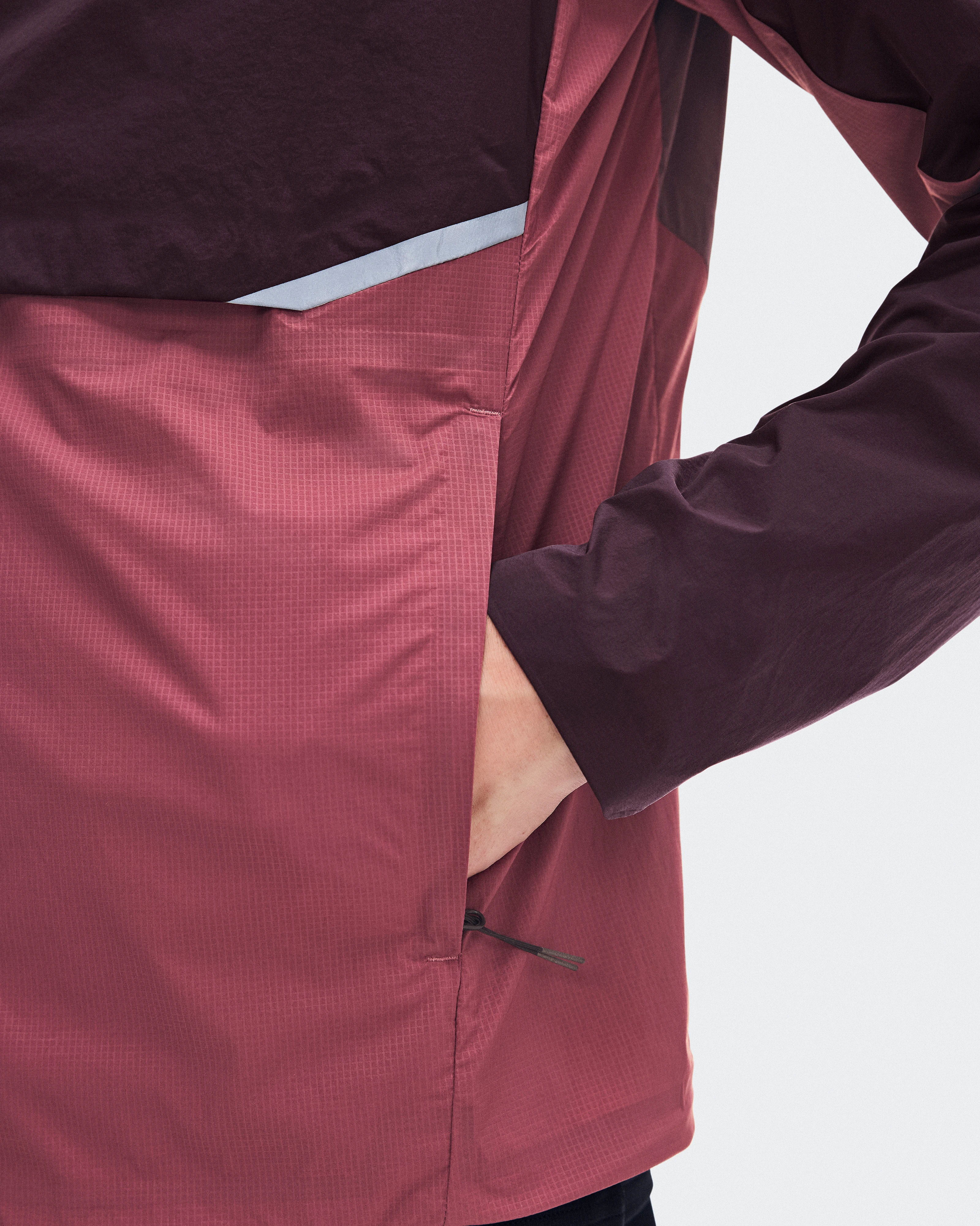 On Core Jacket Urchin & Barberry Men Jackets