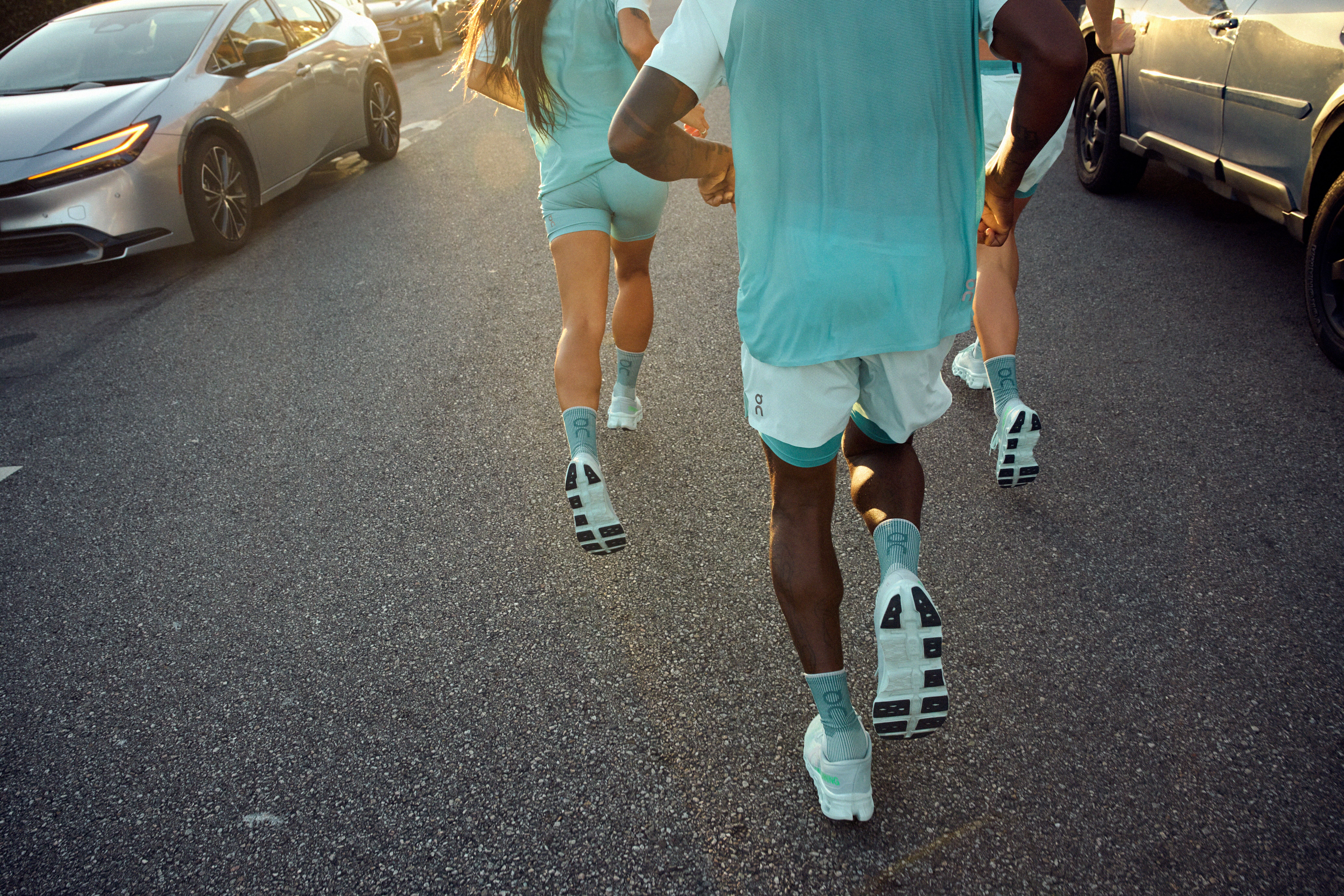 Road Running Gear: Explore the Power of Innovation | On Japan