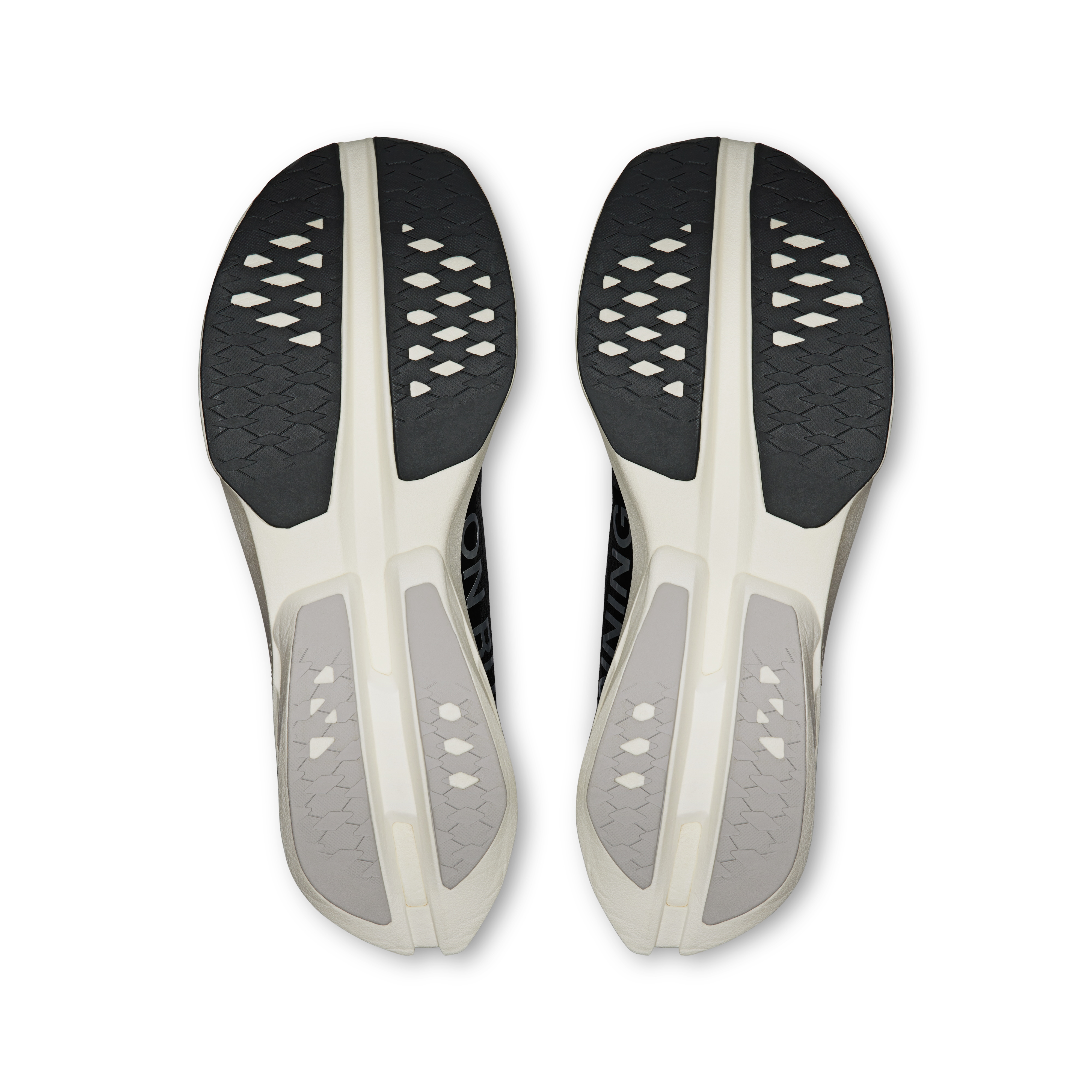 Cloudboom StrikeMen / Black | White / 45