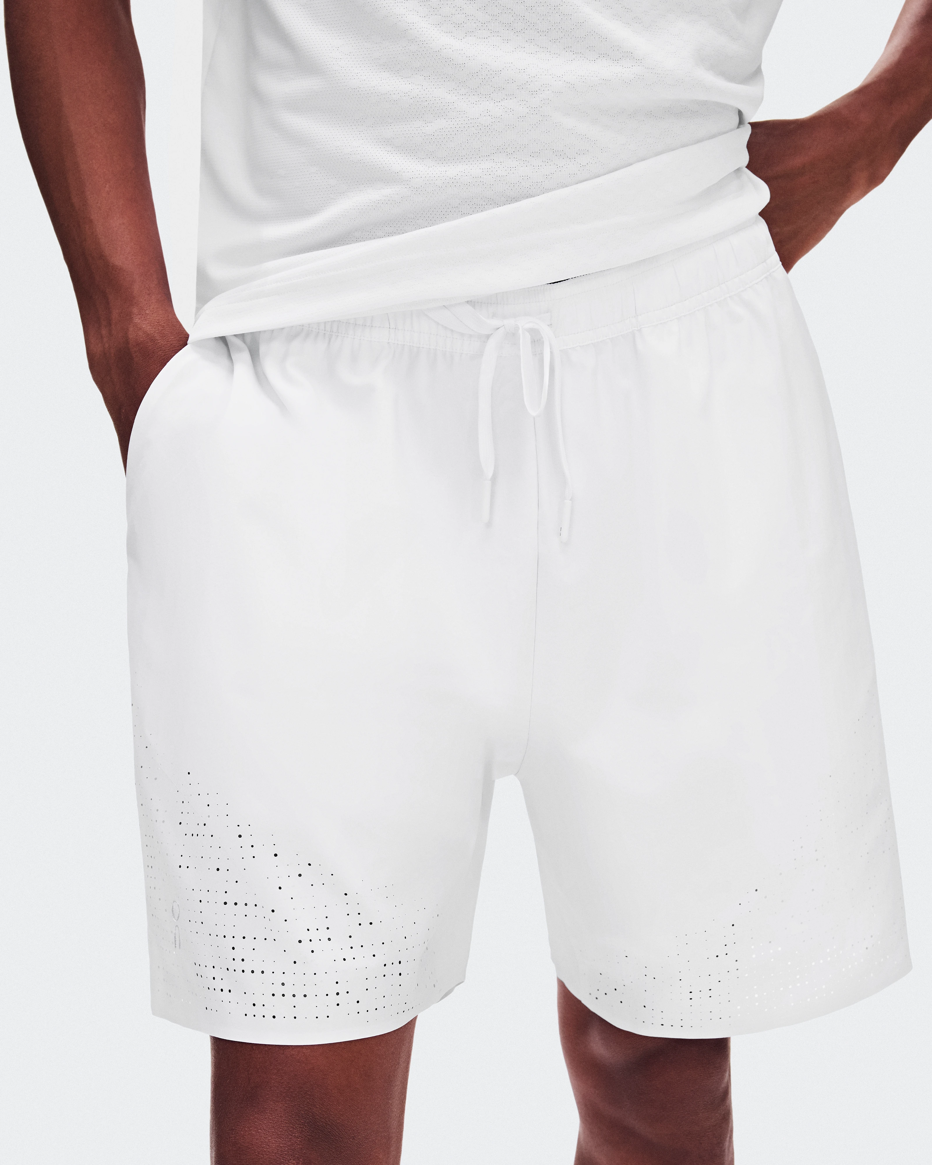 On 7" Court Shorts LDN White Men
