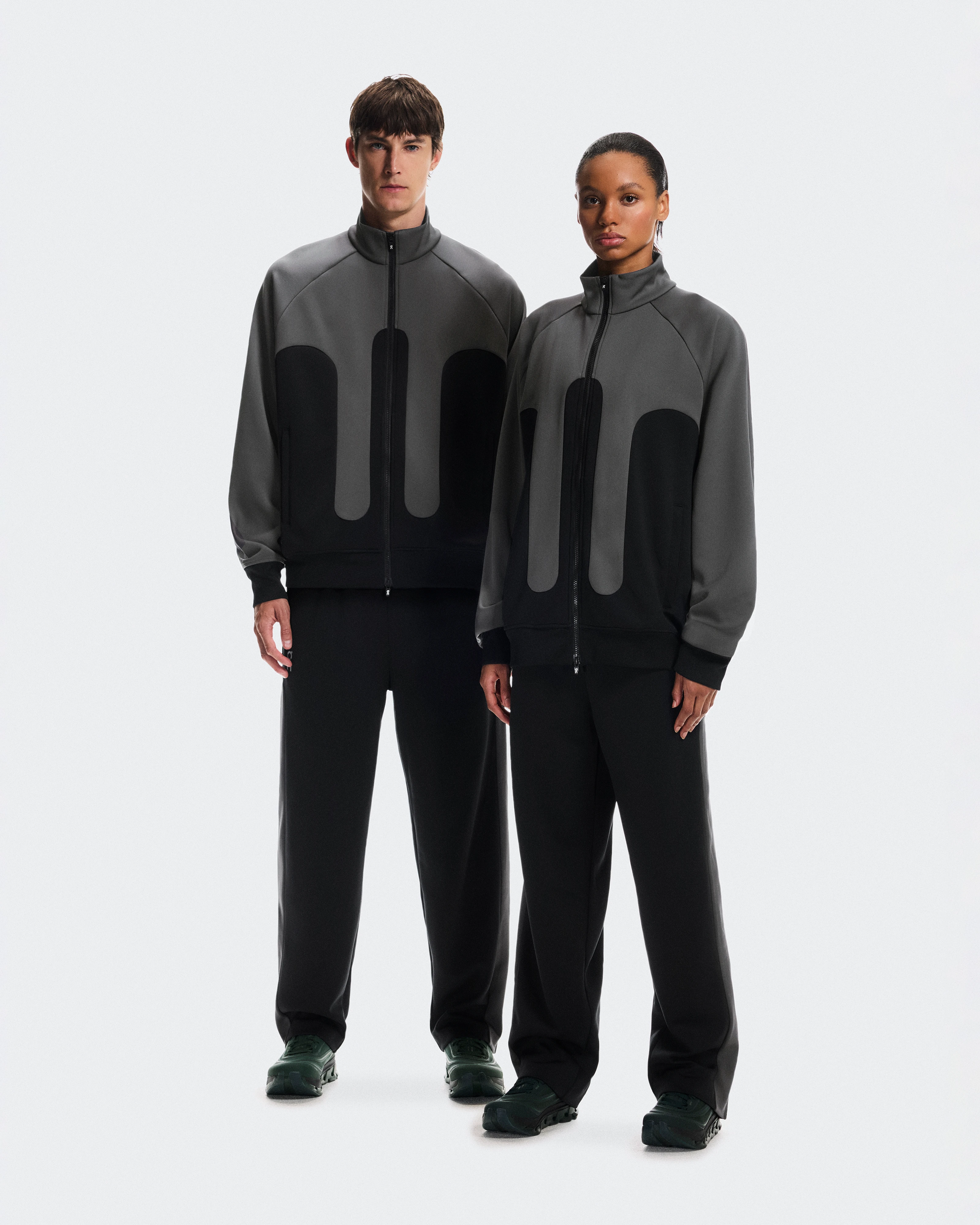 On Track Jacket IKON Black & Eclipse Unisex Jackets
