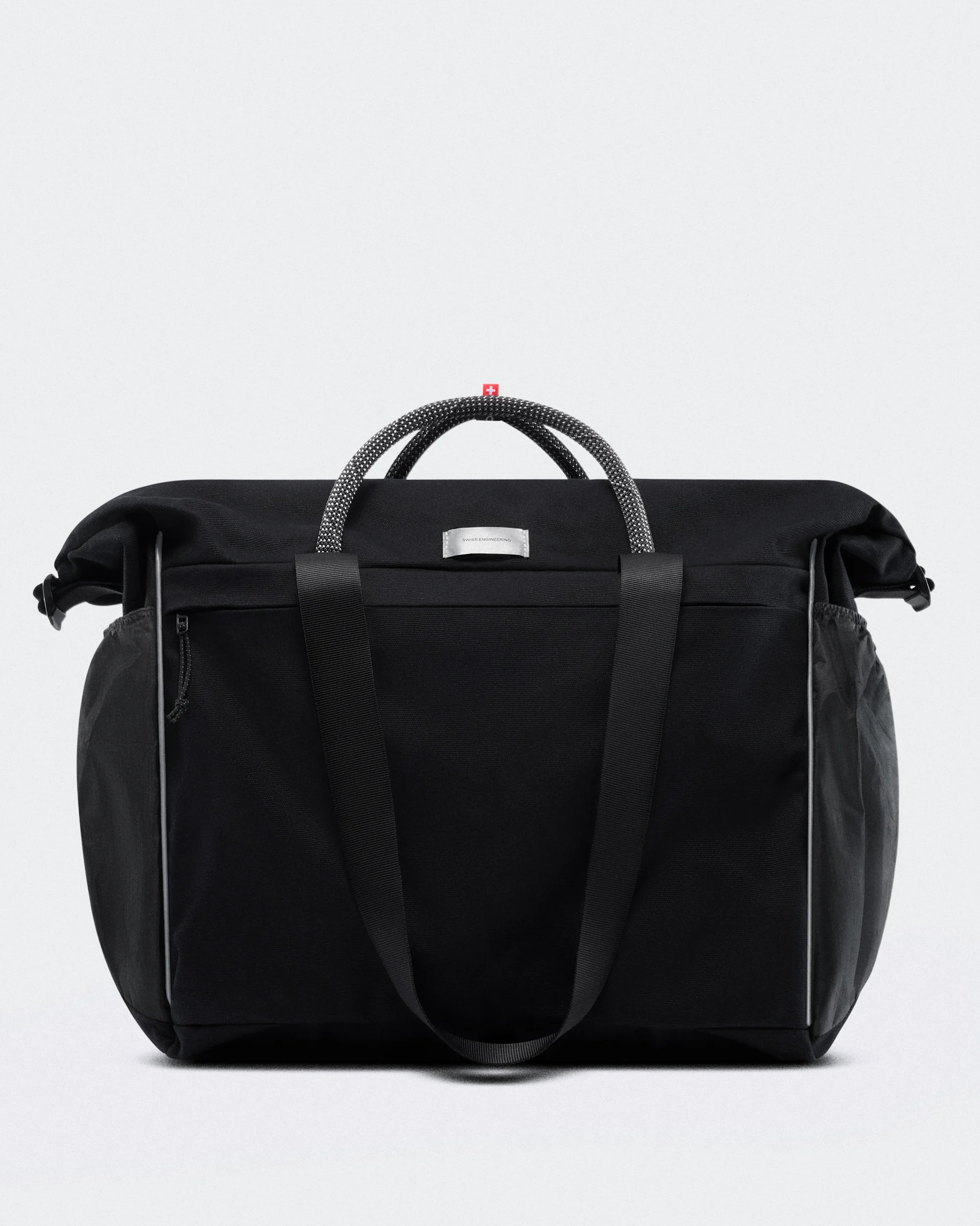 Court Pack 40L Black - thumbnail 2