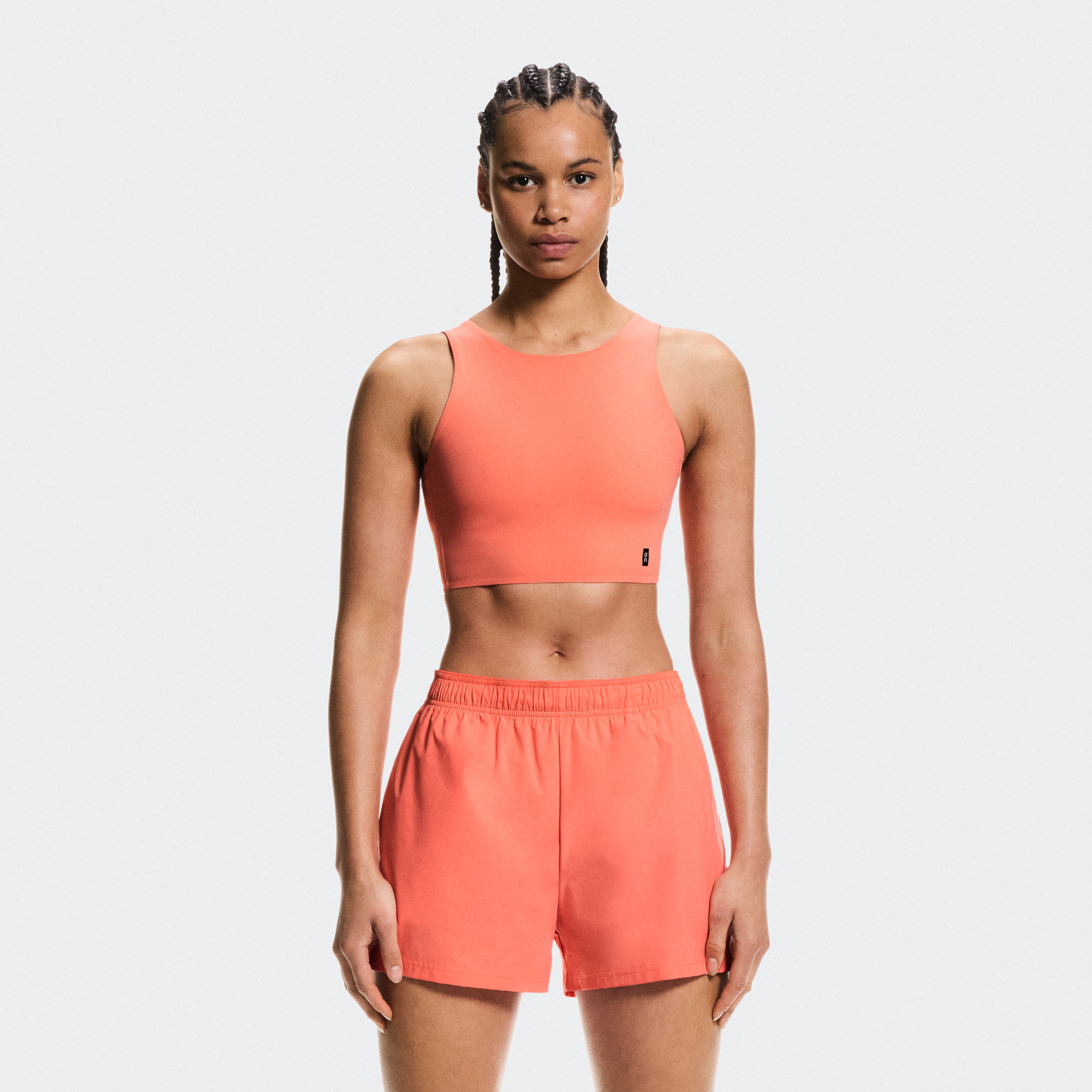 On Core 2-in-1 Crop Reef Women – Mixed sports, versatile, added support Tops and t-shirts