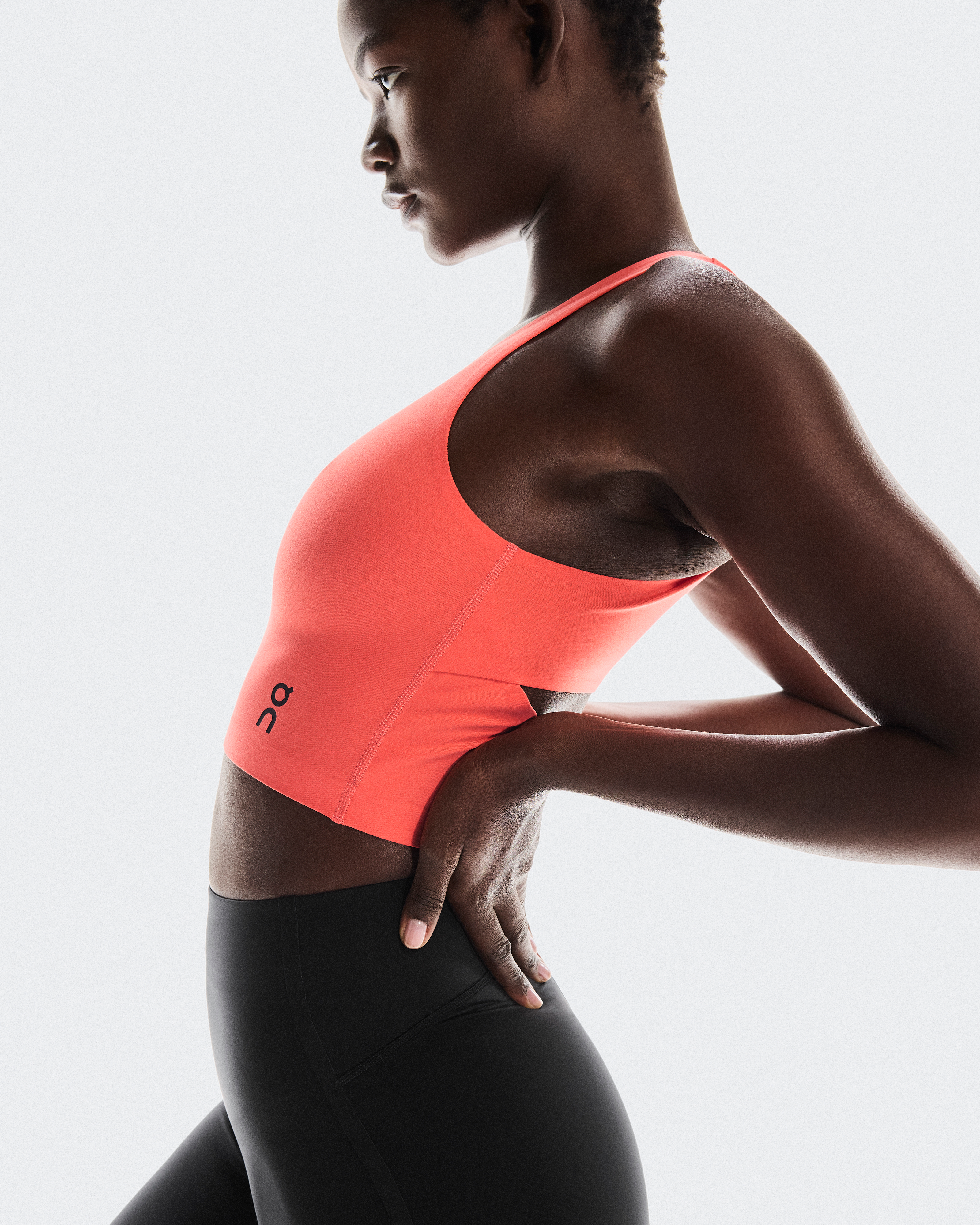 Studio Open Back CropWomen / Coral / L