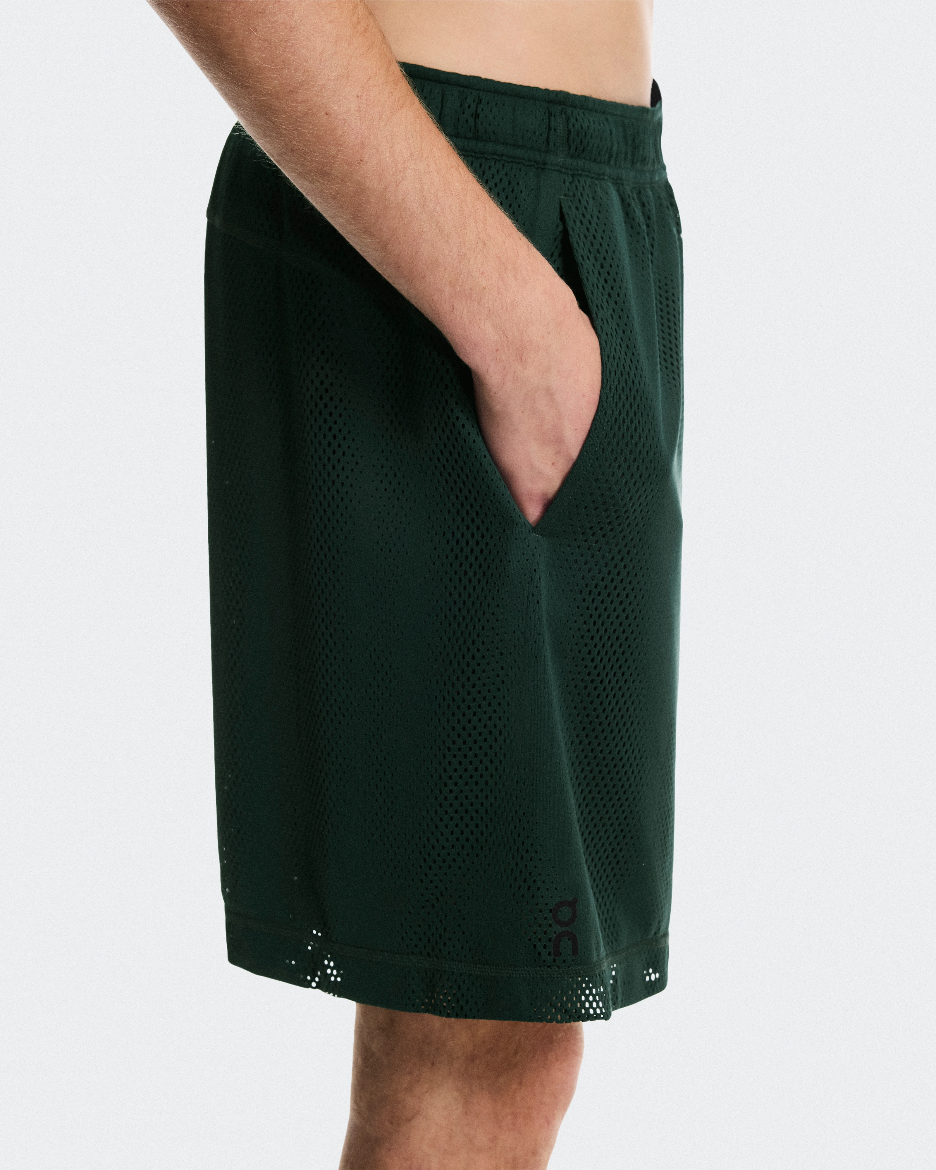 On Train Volt Shorts Obsidian Men Shorts