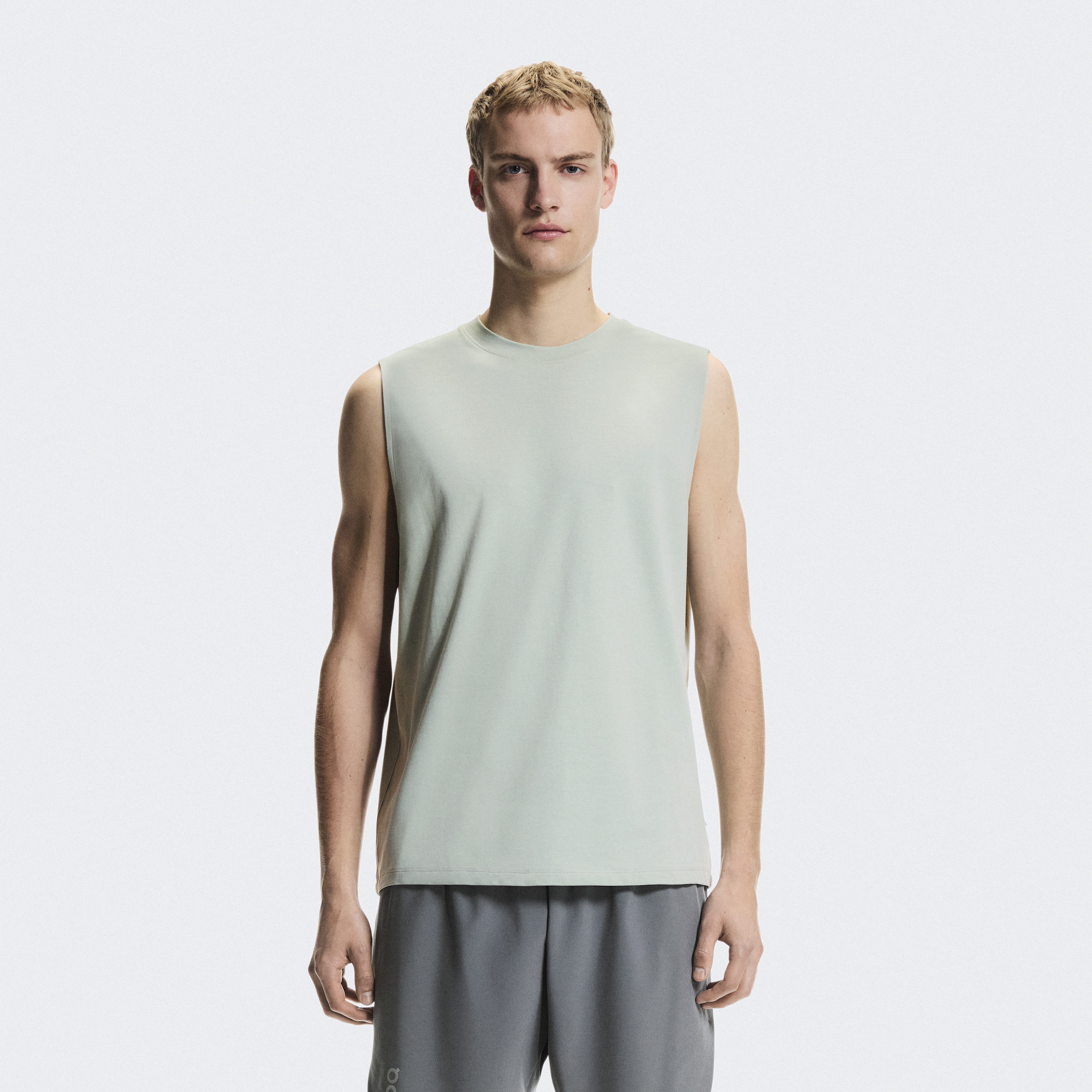Focus Tank Top in Mineral