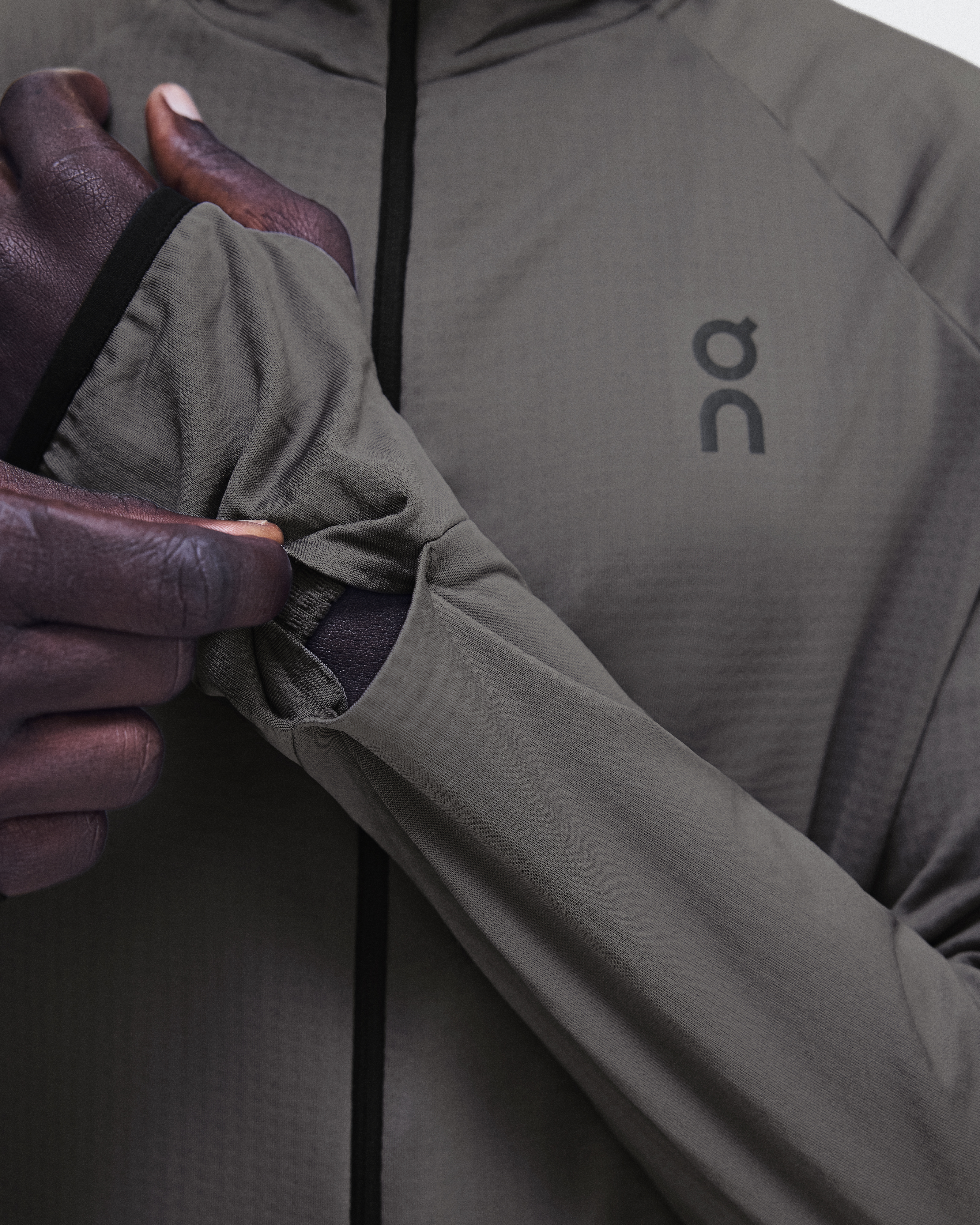 メンズ Climate Zip Hoodie | On 日本
