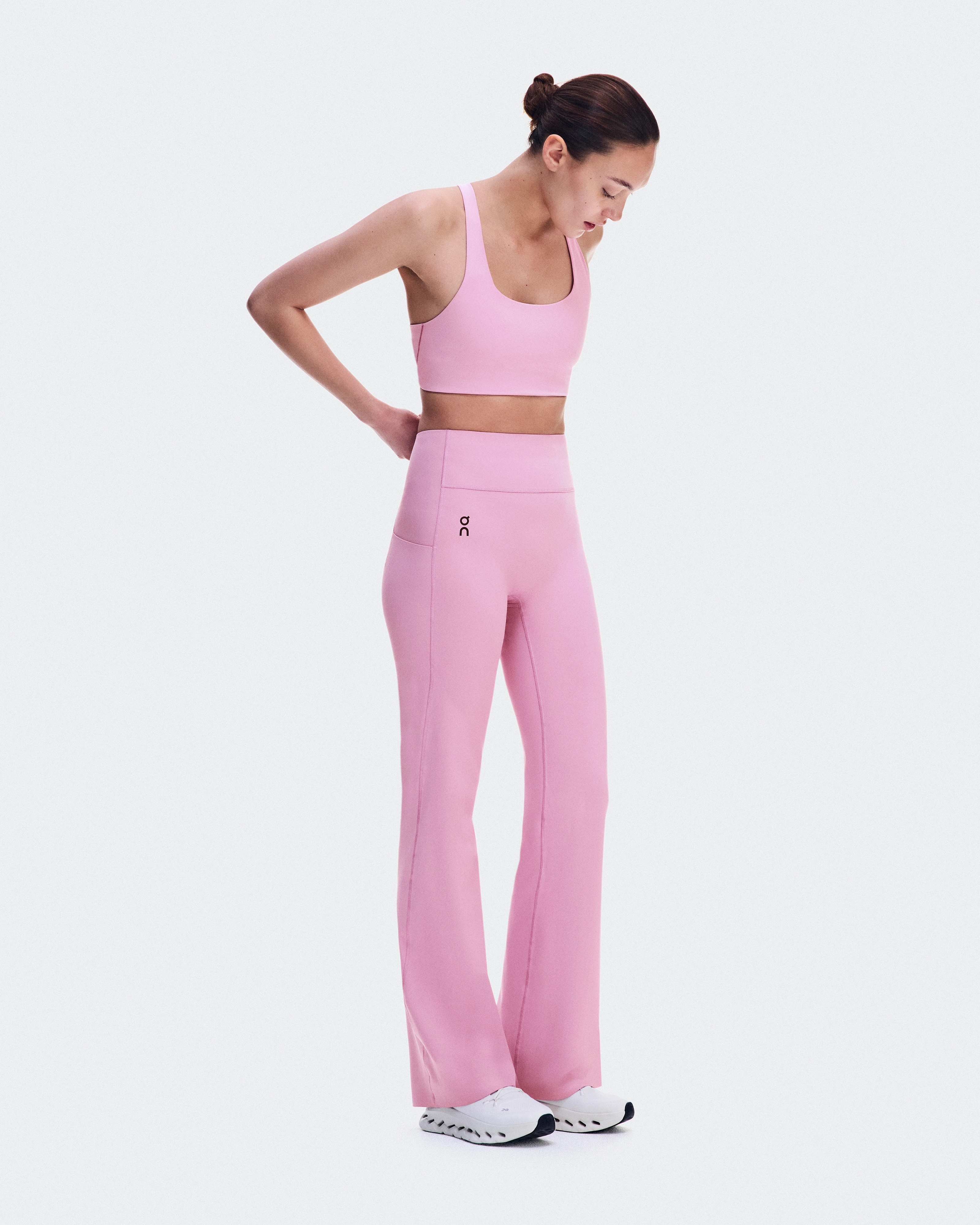 On Studio Leggings Flared Sakura Women Tights