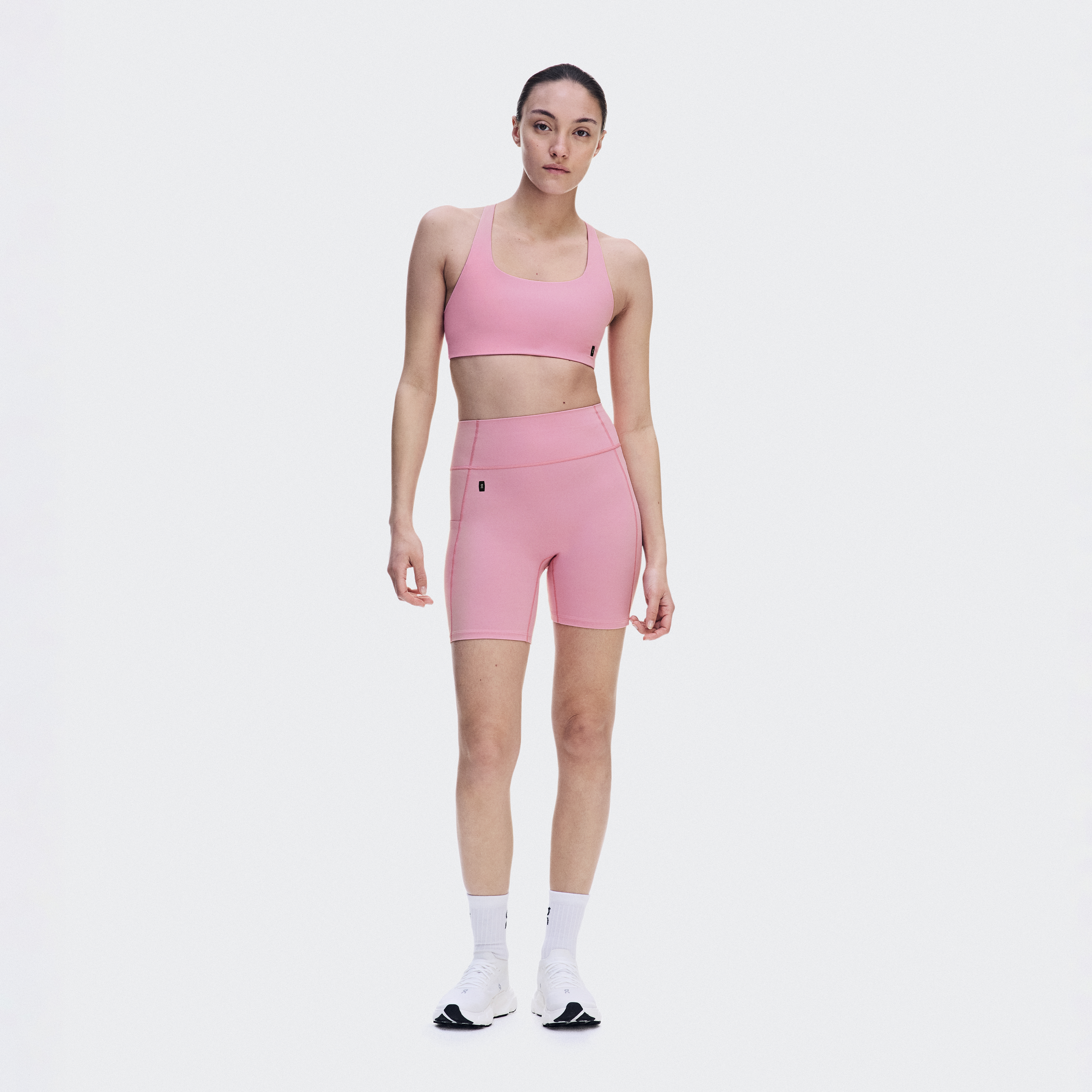 Studio Leggings Short 6" Tights in Magnolia
